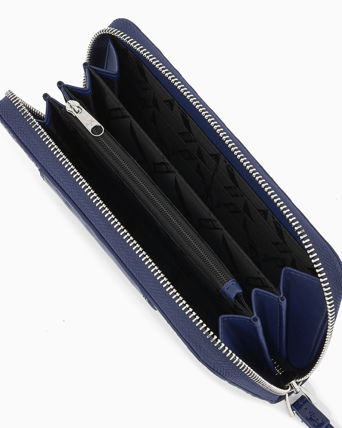  Cartera de material efecto charol. Diapositiva 2