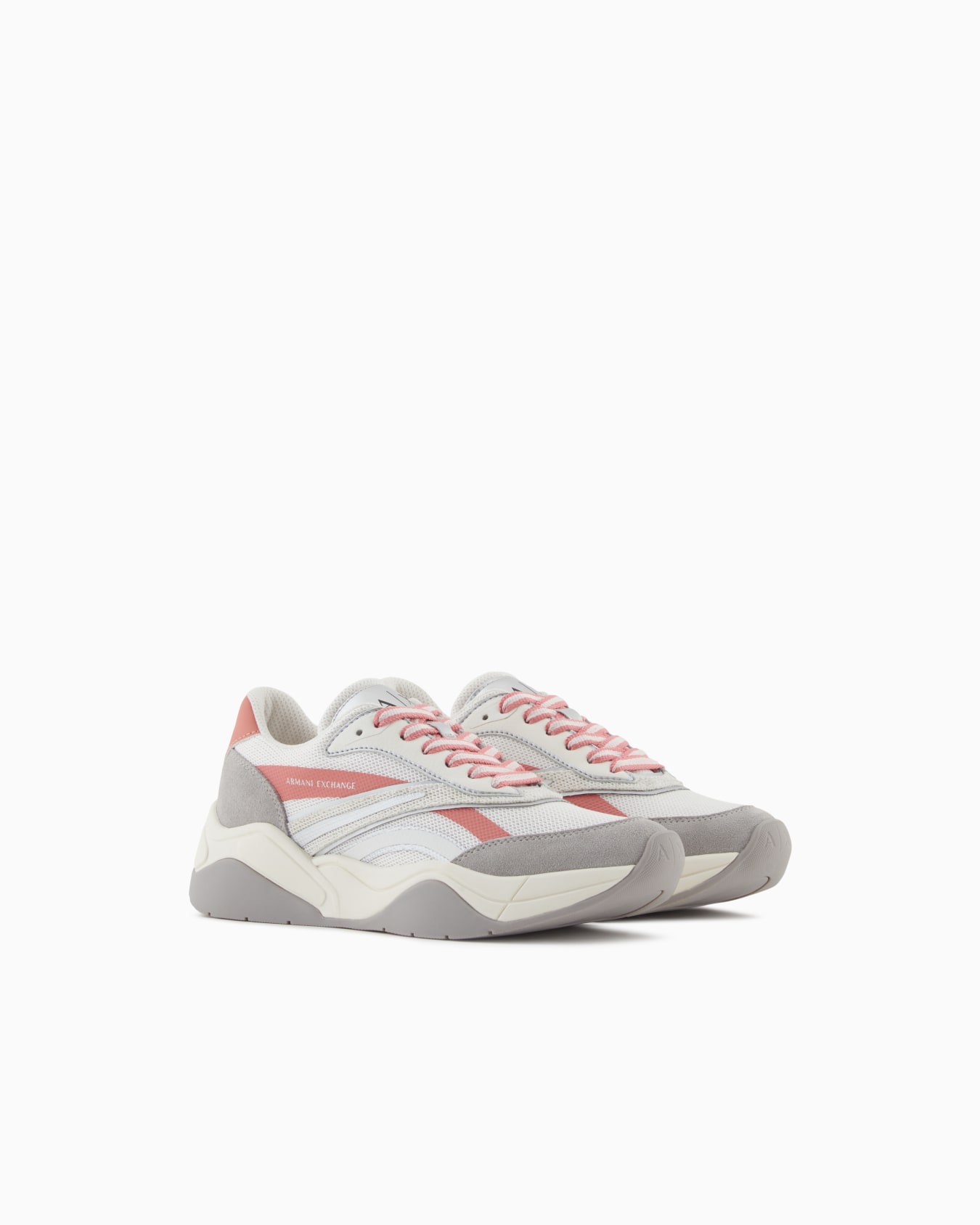 Leather sneakers with contrasting inserts Slide 1