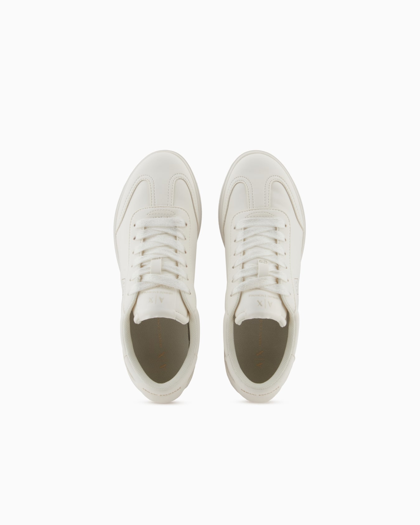 Sneakers Slide 2