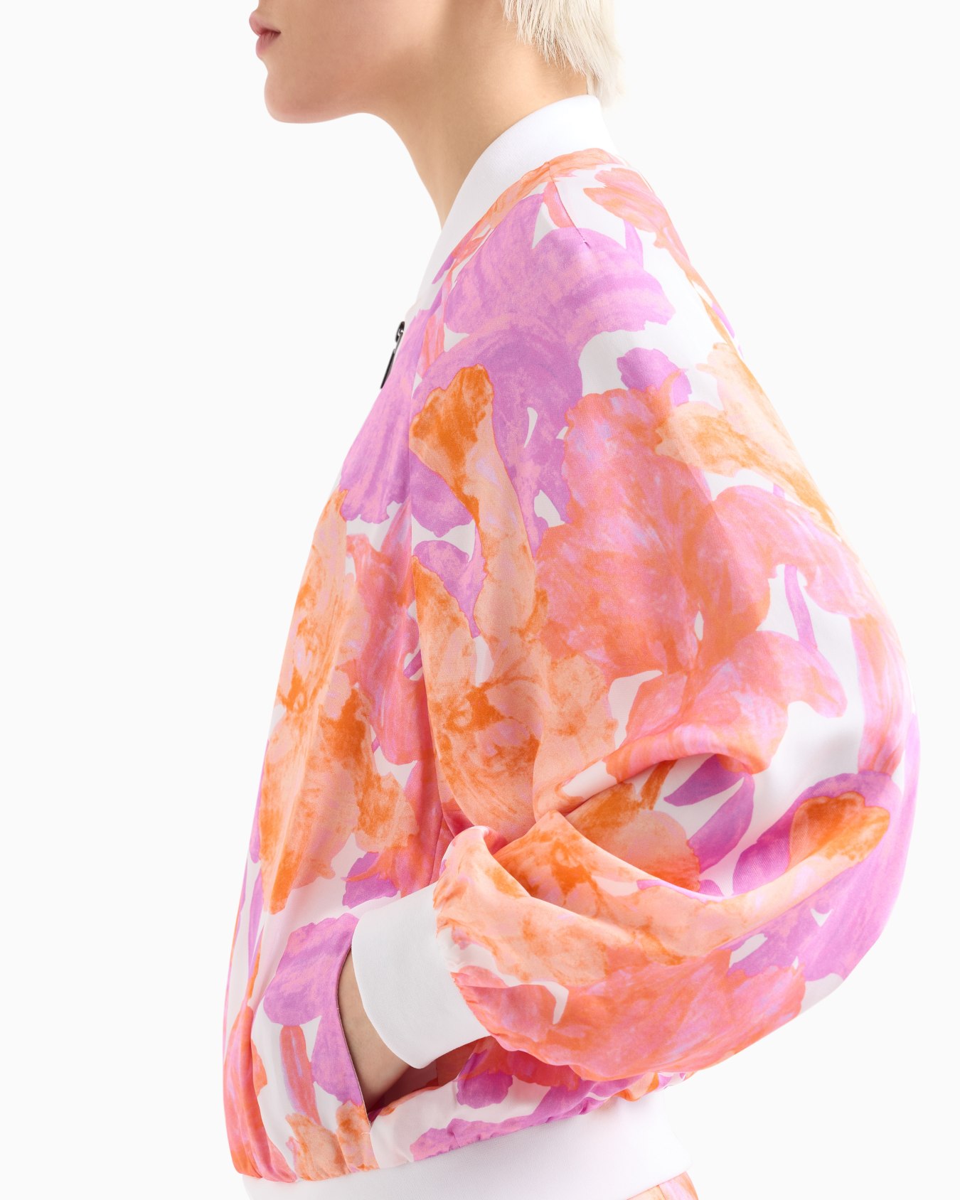 Bomber jacket in floral fabric Slide 4
