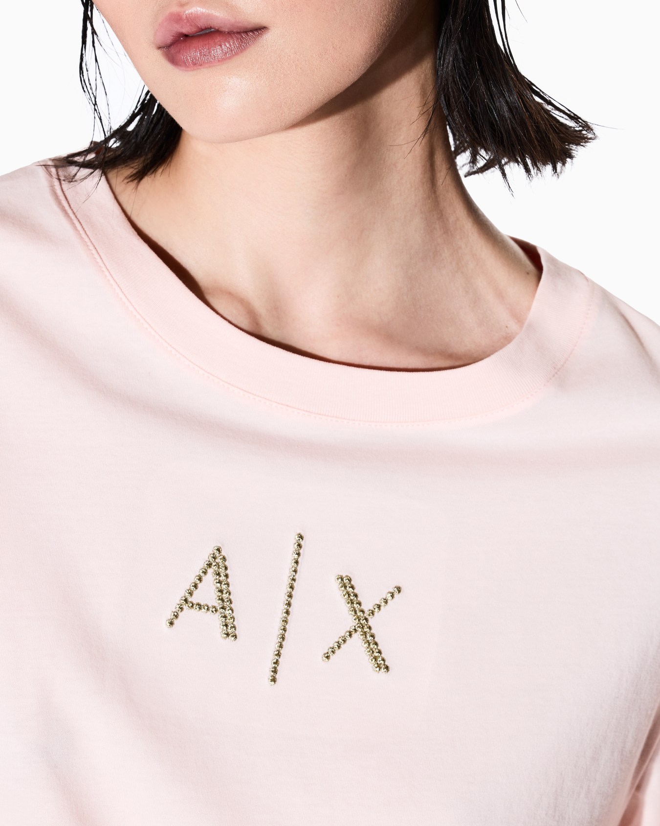 Cropped T-shirt with logo profile Slide 4