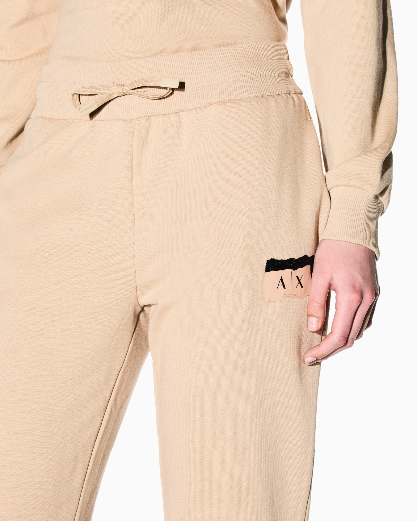 Cotton jogger trousers Slide 4