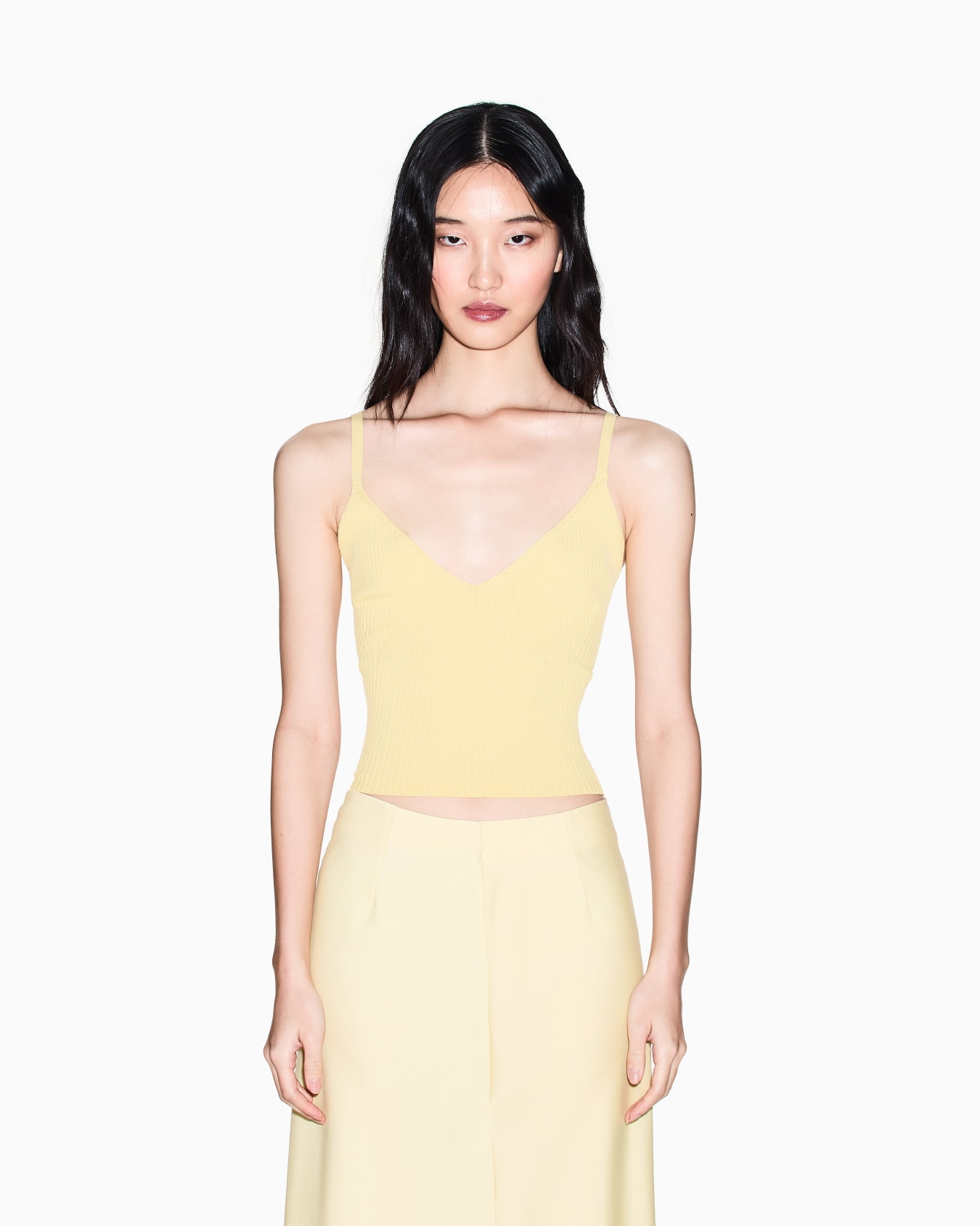 Knitted Top in technical fabric Slide 3