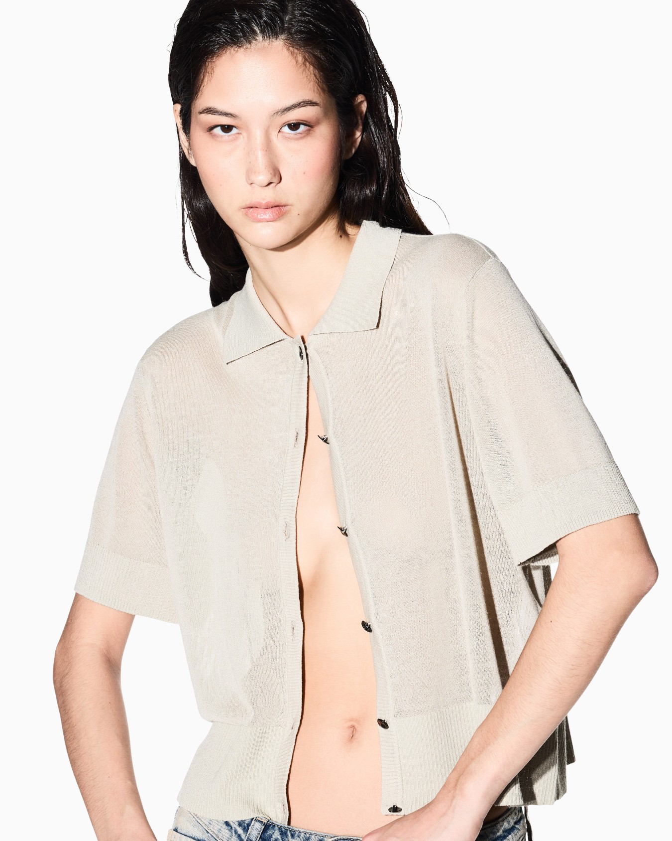 Short-sleeved linen blend cardigan Slide 4