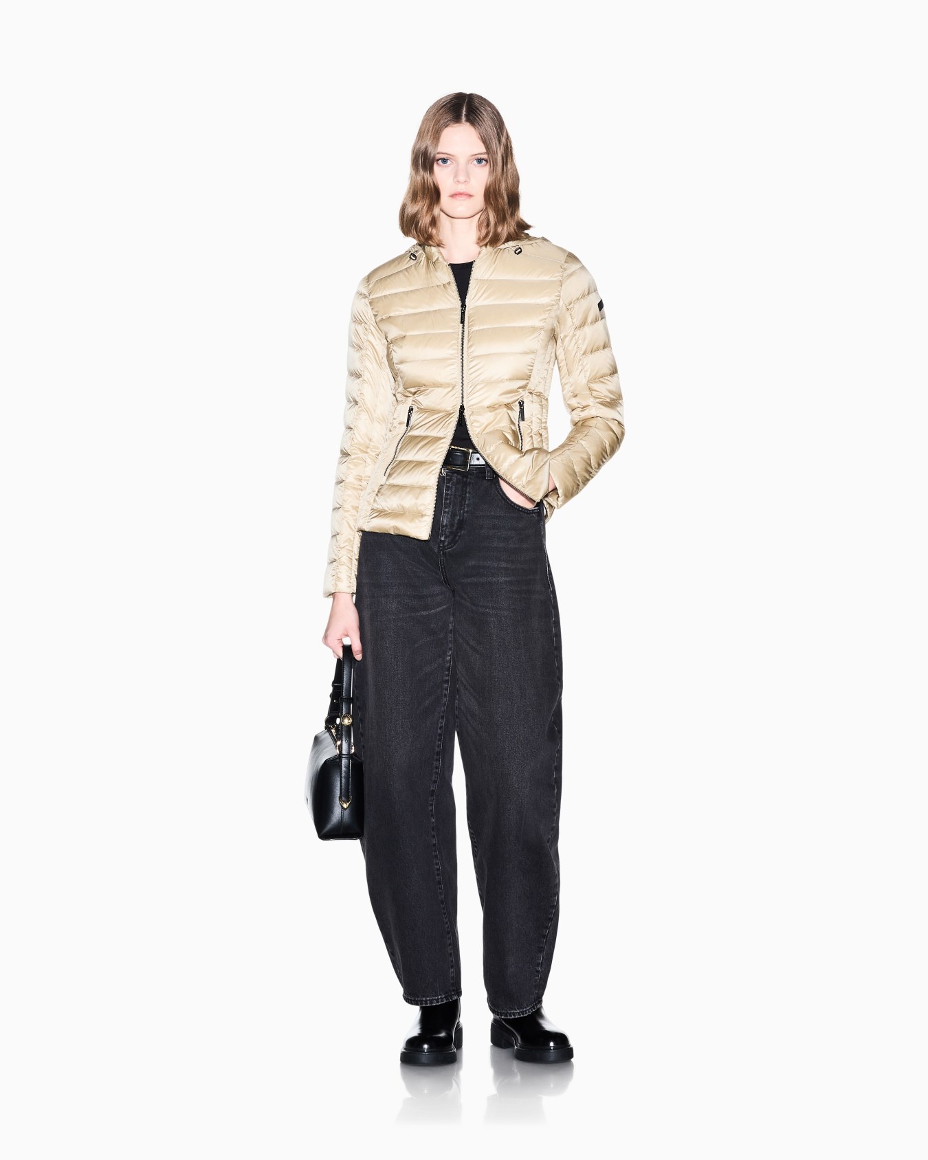 Down jacket slim fit in lightweight nylon Slide 1