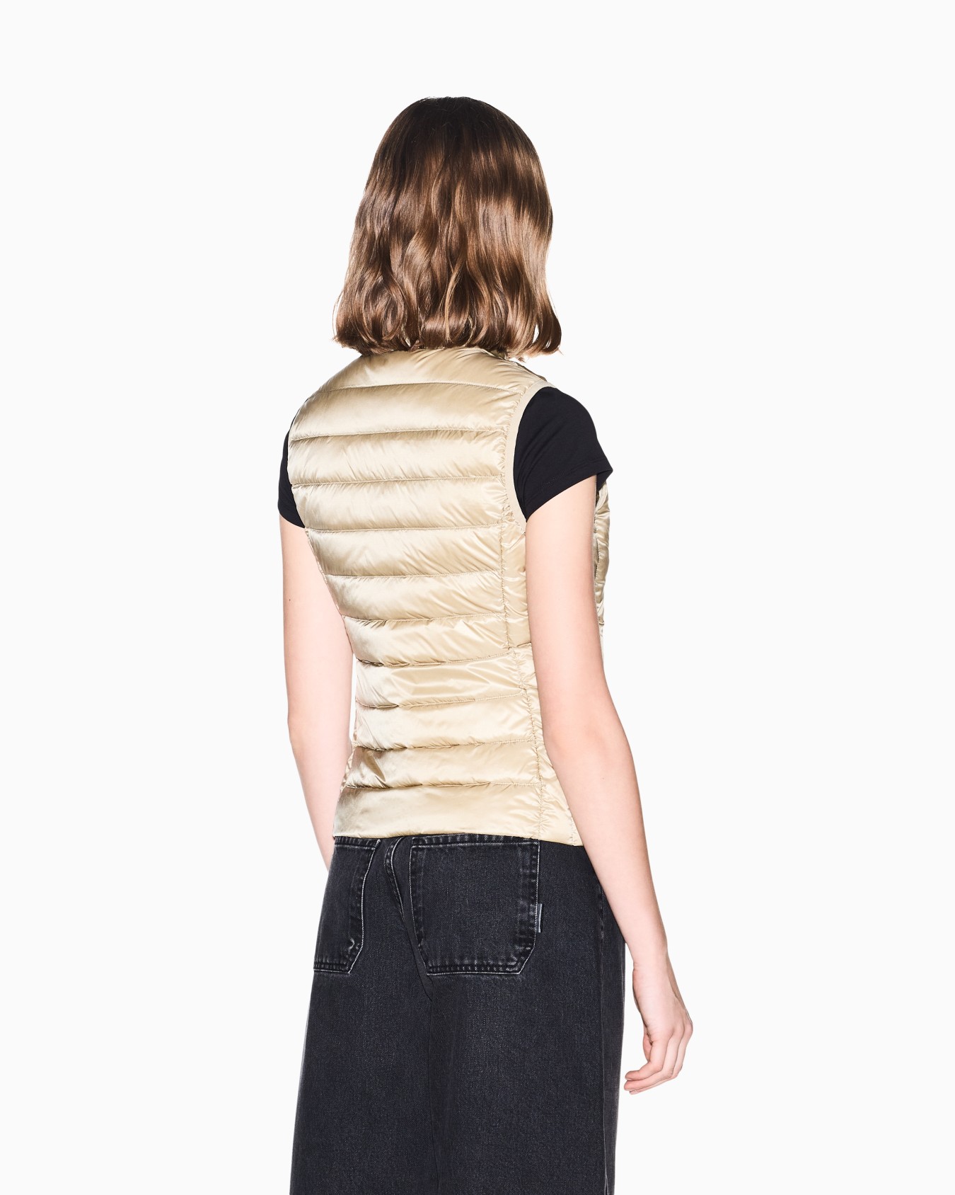 Slim-fit down vest in lightweight nylon Slide 5
