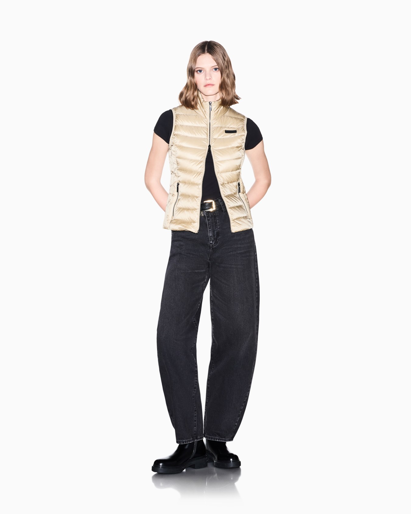 Slim-fit down vest in lightweight nylon Slide 1