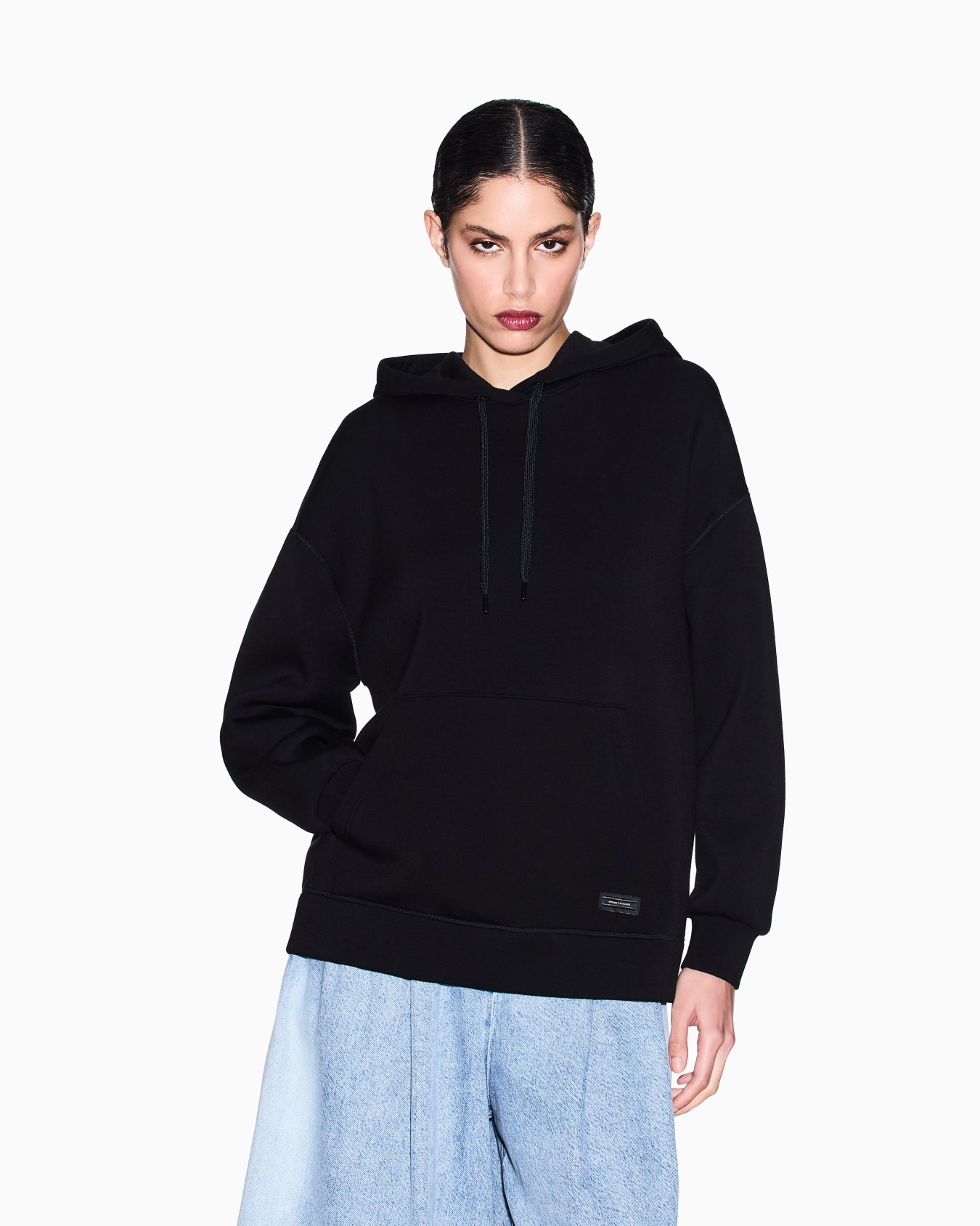 Hoodie in technical fabric Slide 3