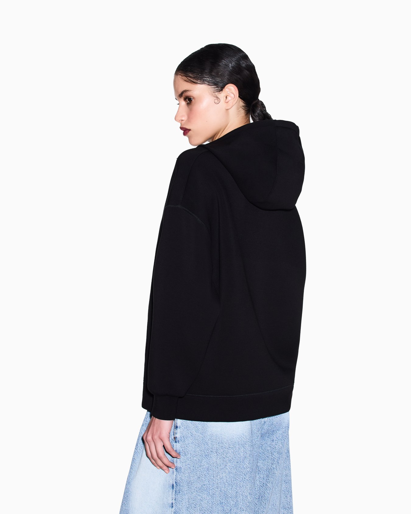 Hoodie in technical fabric Slide 2