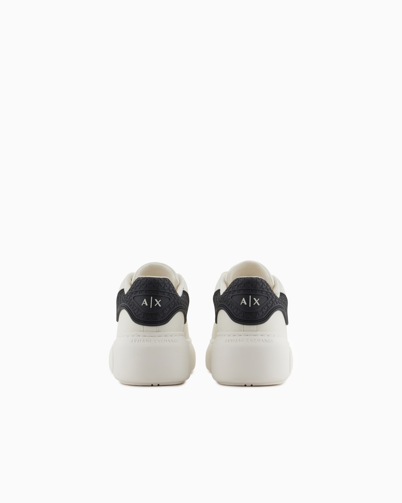 Sneakers Slide 3