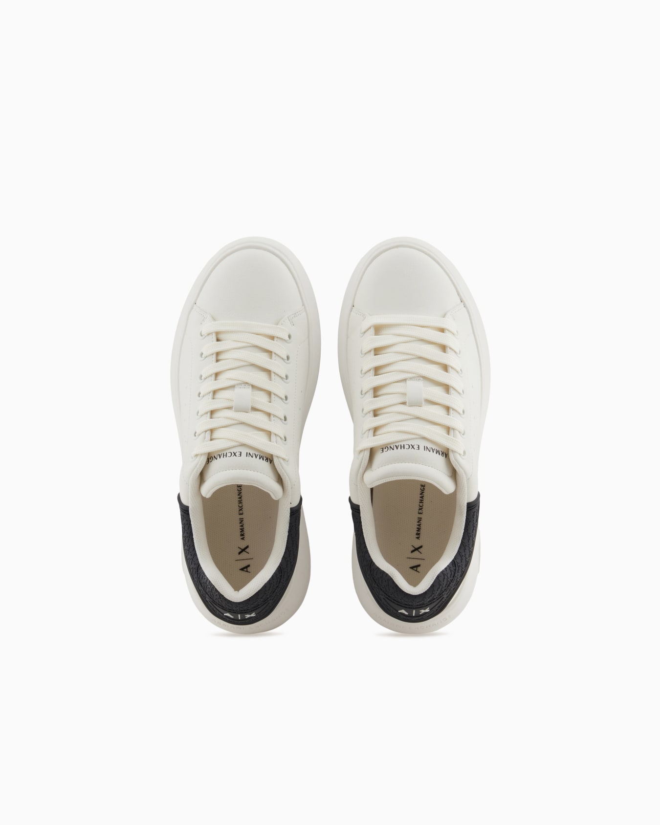 Sneakers Slide 2