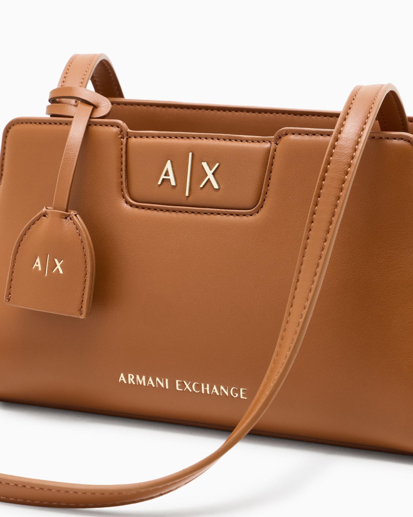 Crossbody bag in technical fabric Diapositiva 4