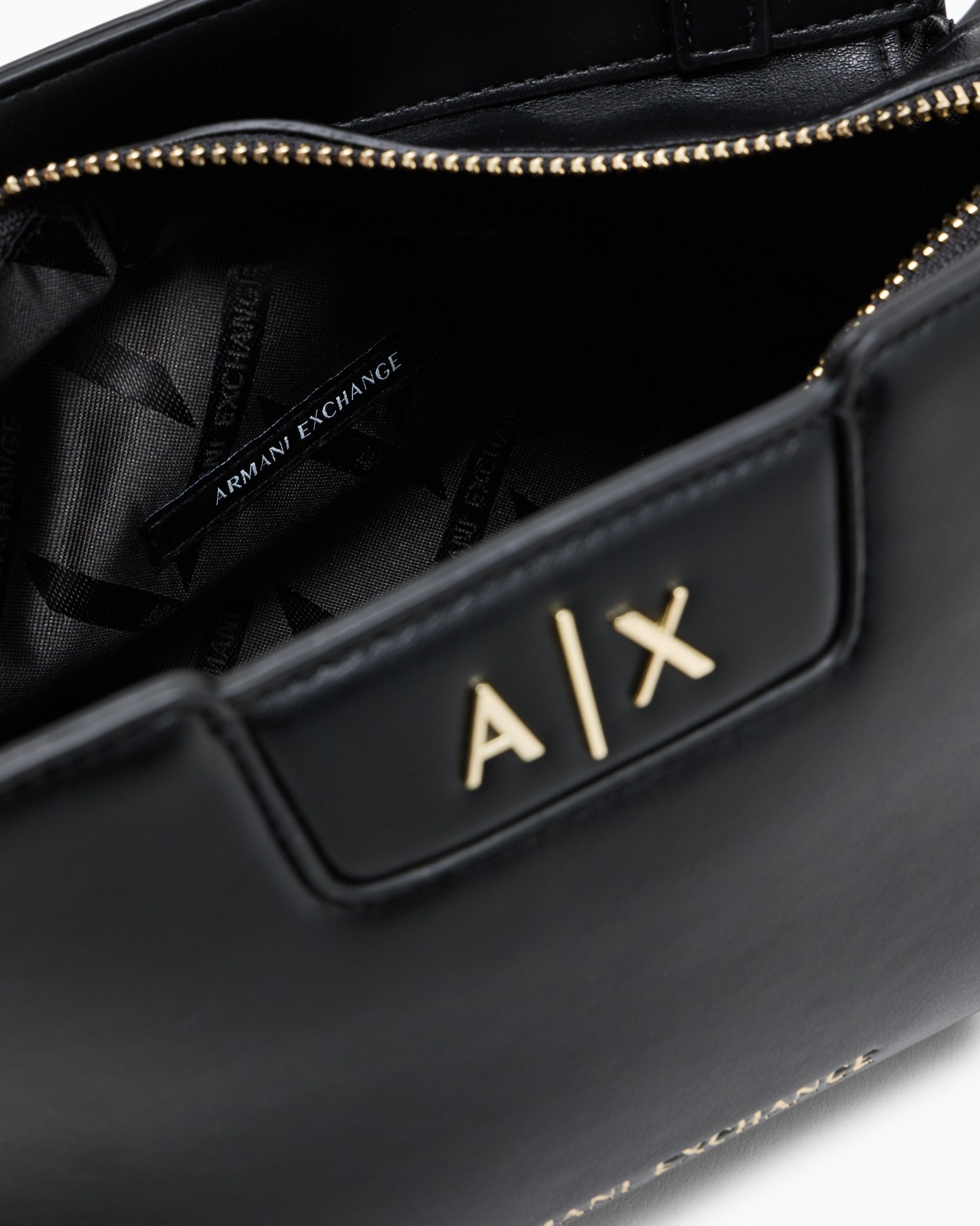 AXロゴ トラペゾイドショルダーバッグ スライドする 3