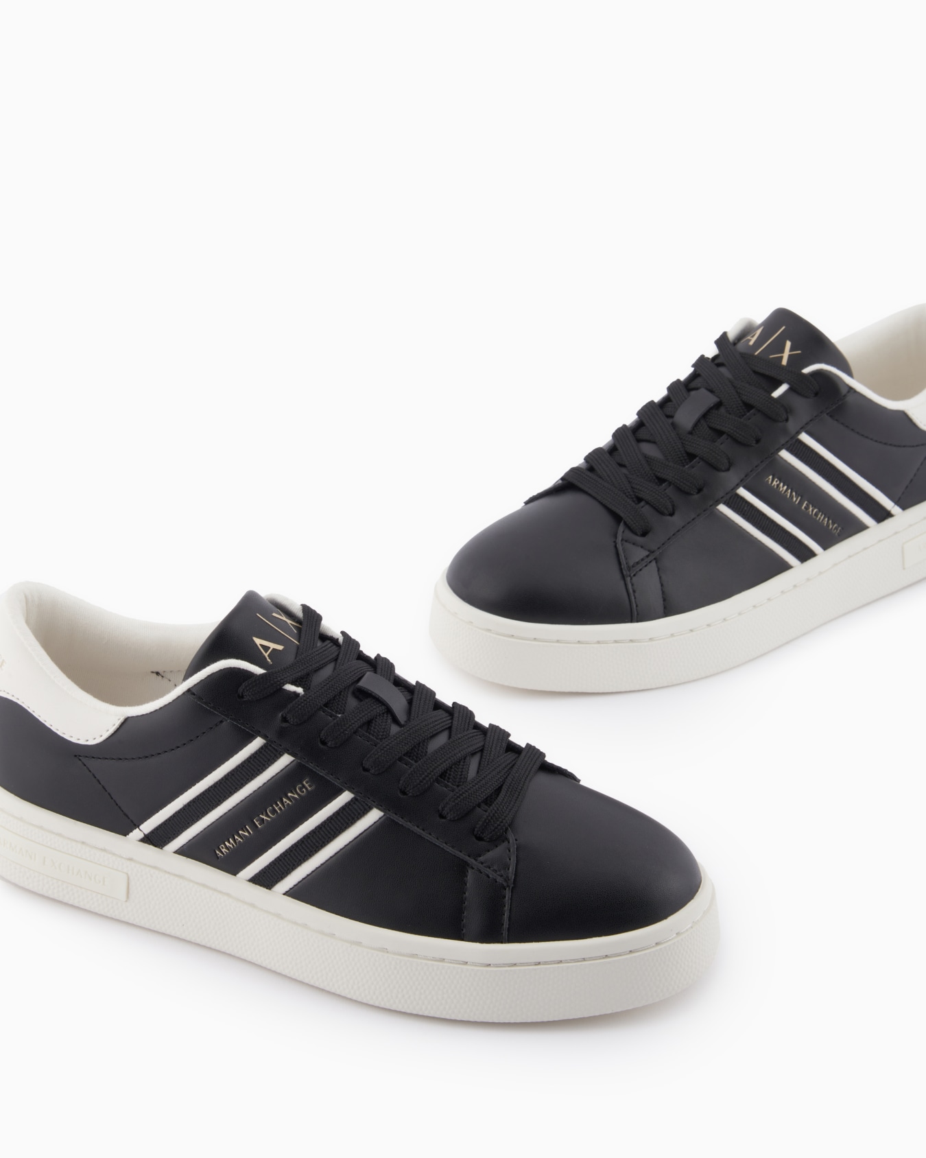 ポイントストライプ レースアップスニーカー スライドする 4