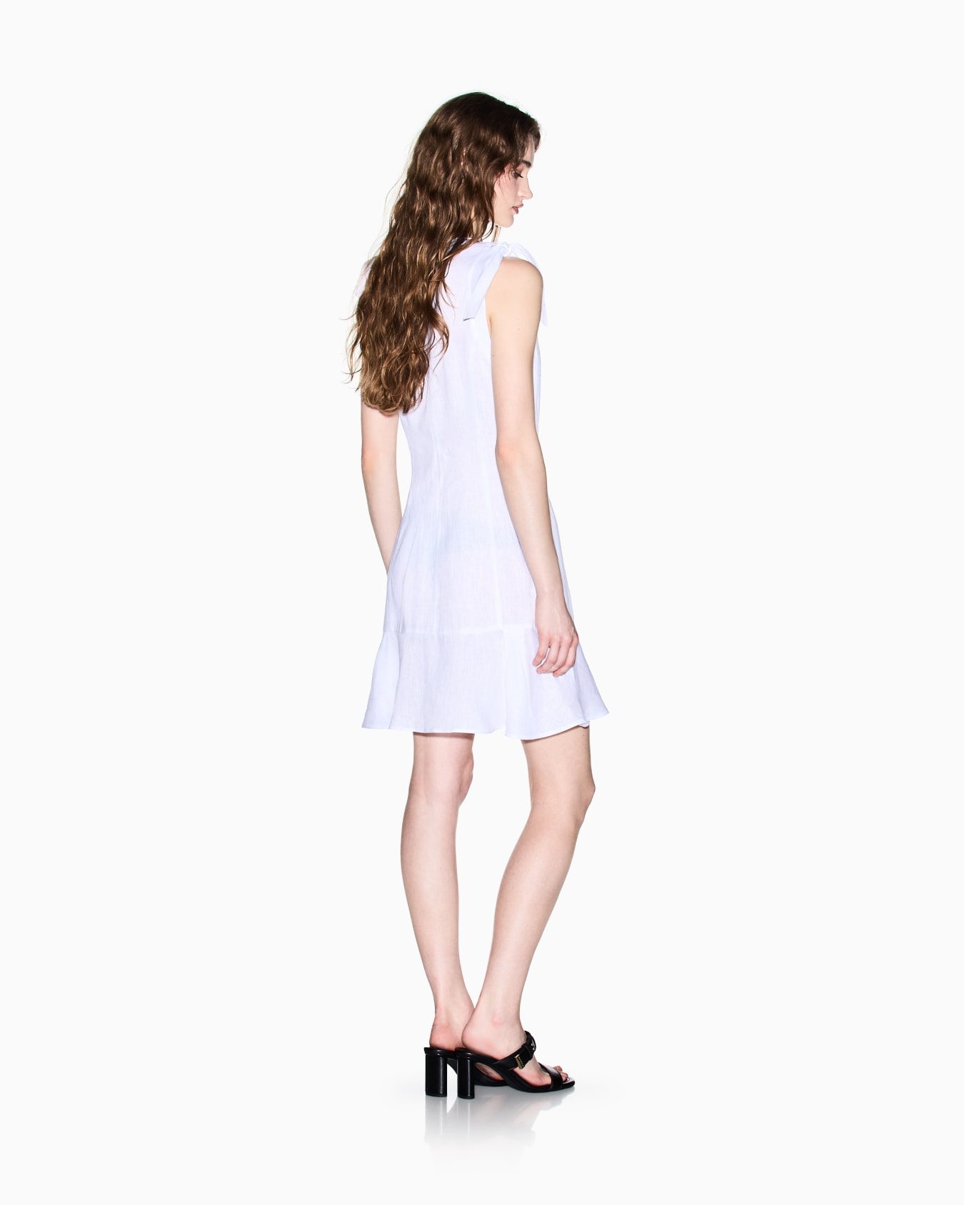 Short linen dress Slide 2