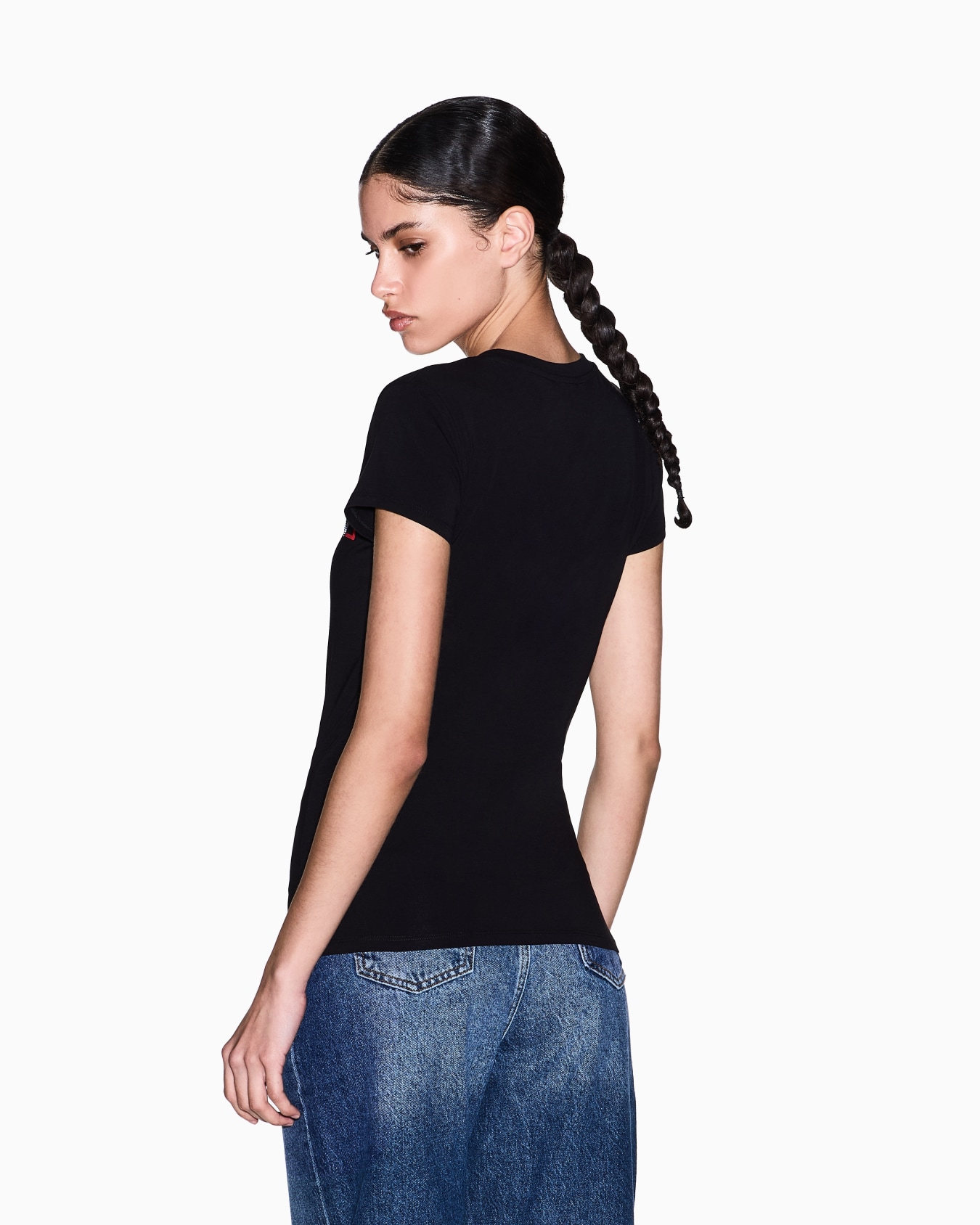 ハートロゴ 半袖VネックTシャツ スライドする 2