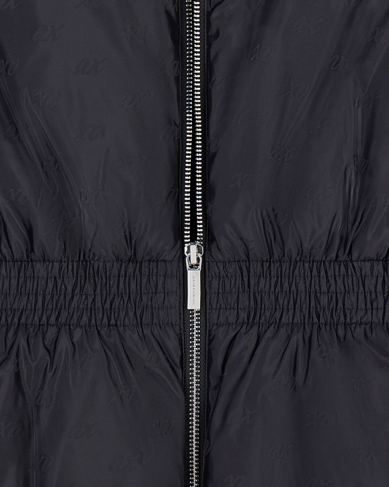 Sleeveless jacket in recycled nylon jacquard 슬라이드 4