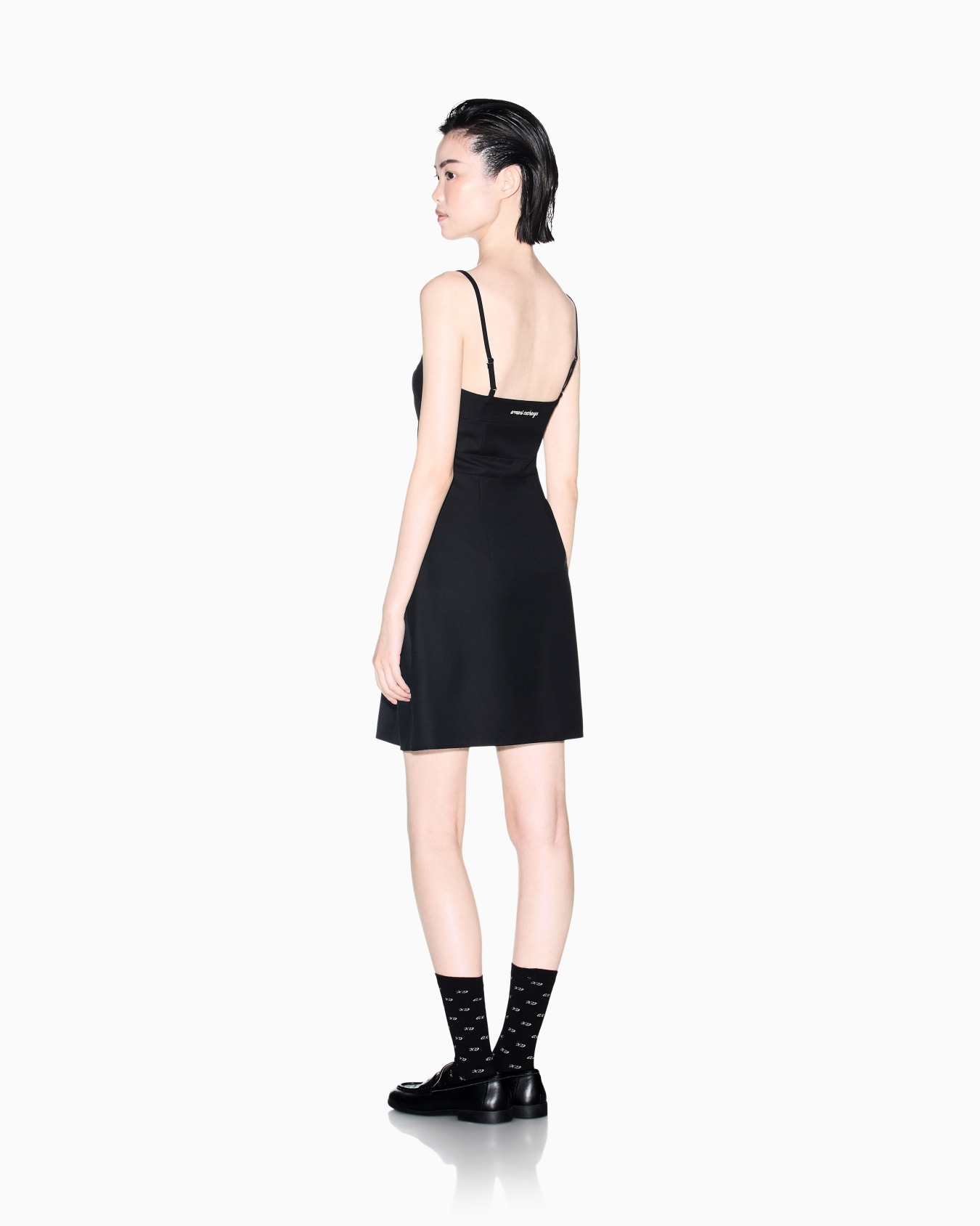 slim fit dress in viscose and wool Slide 4