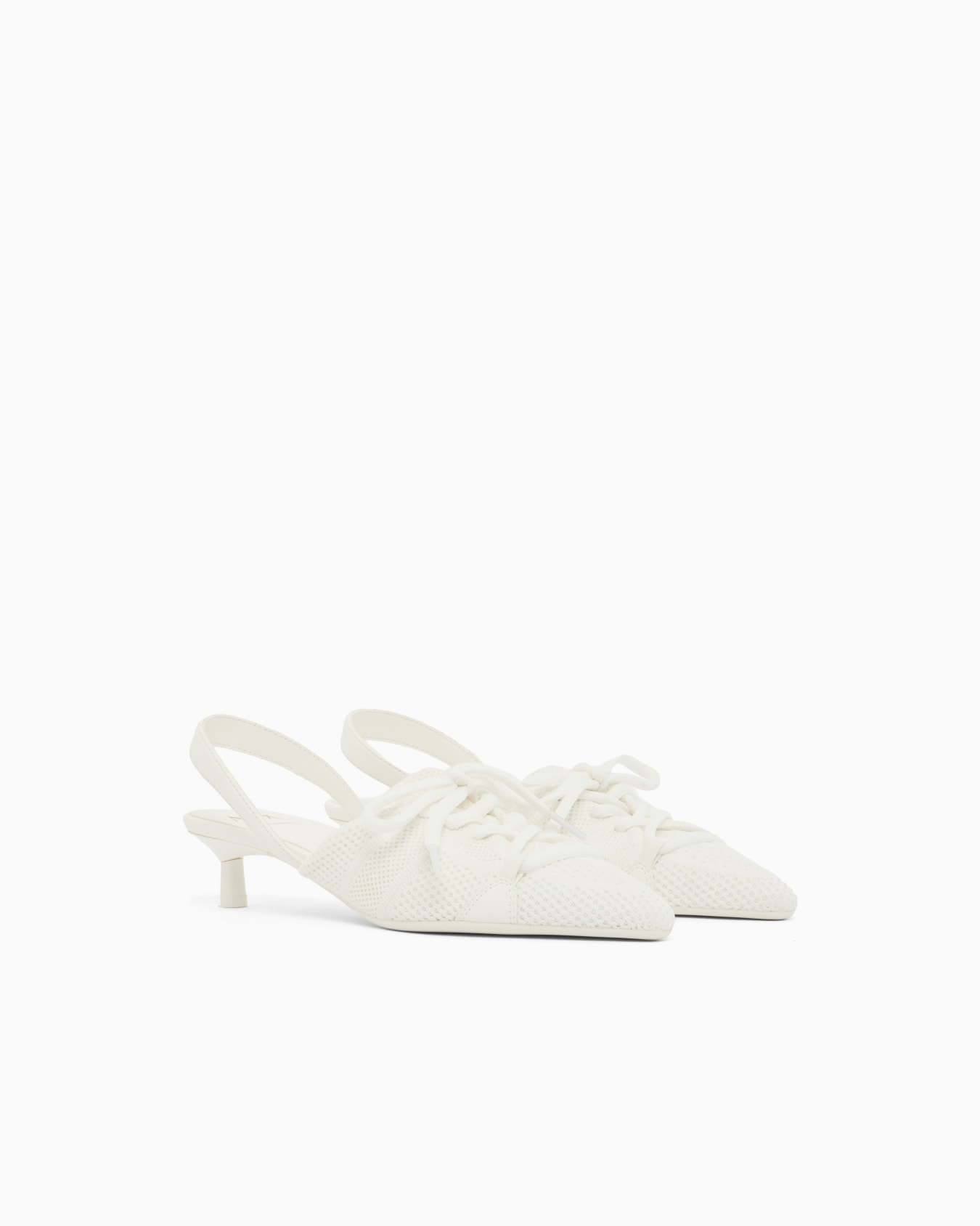 Technical fabric pumps Slide 1