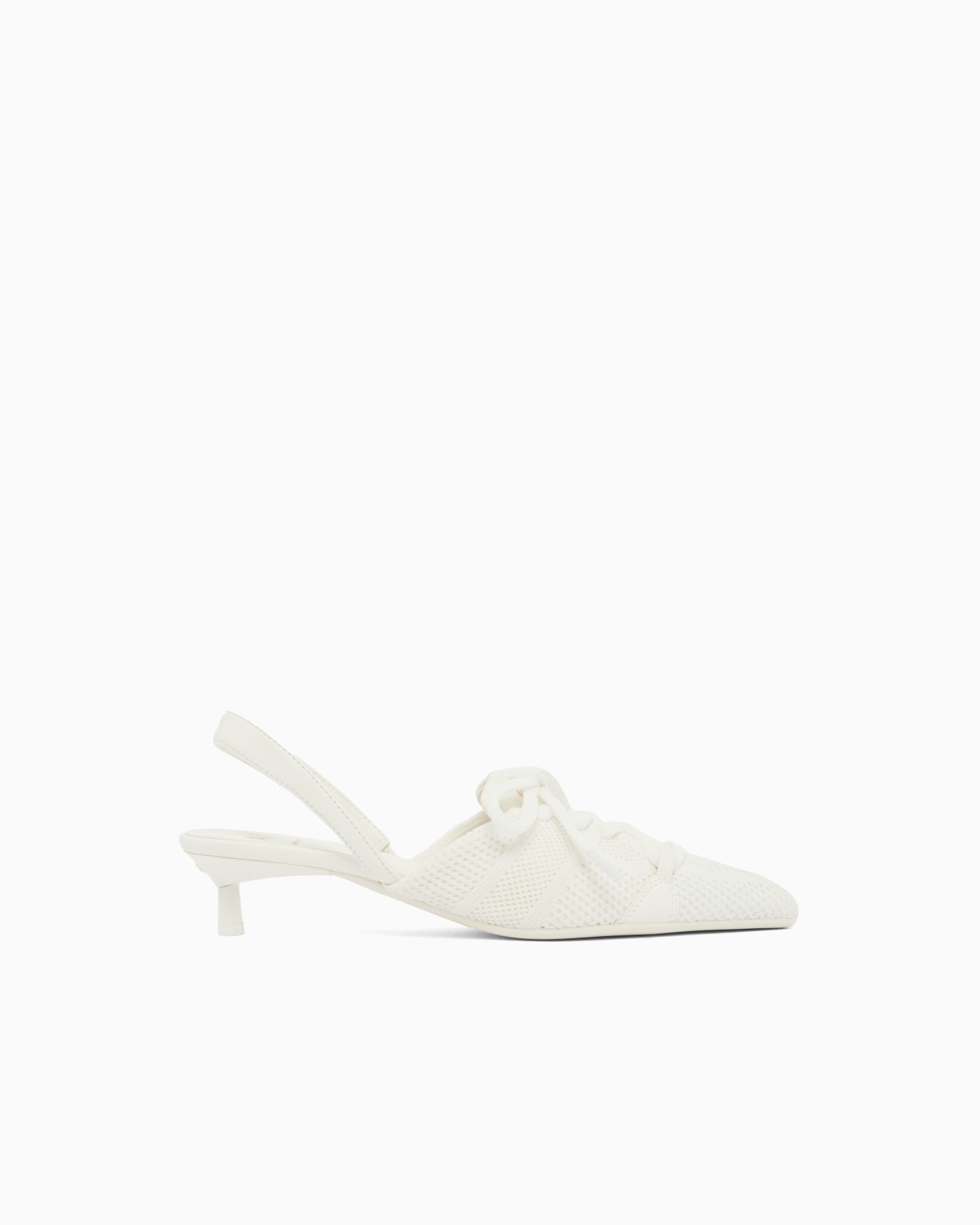 Technical fabric pumps Slide 0