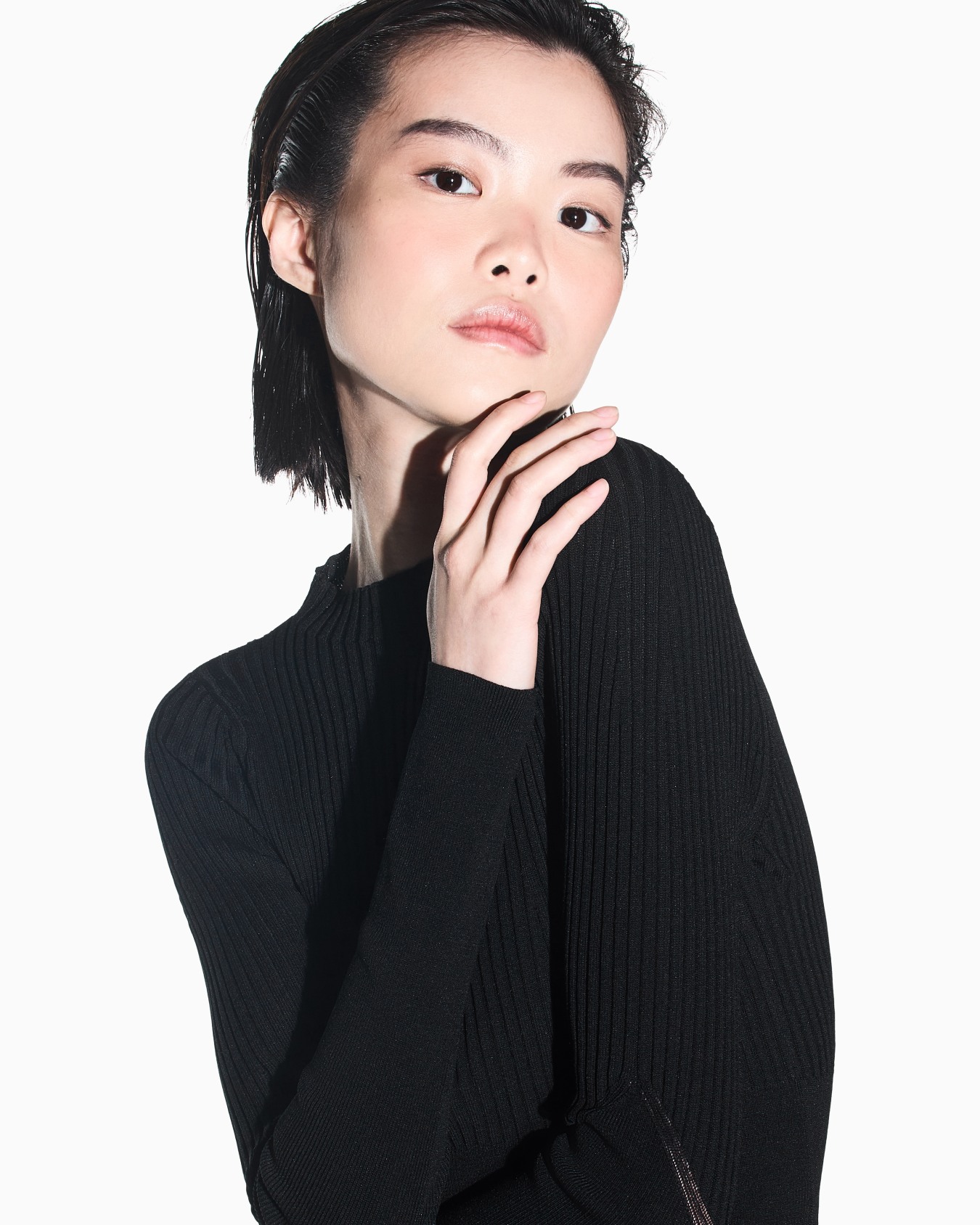 slim fit pullover in knitted recycled viscose Slide 6