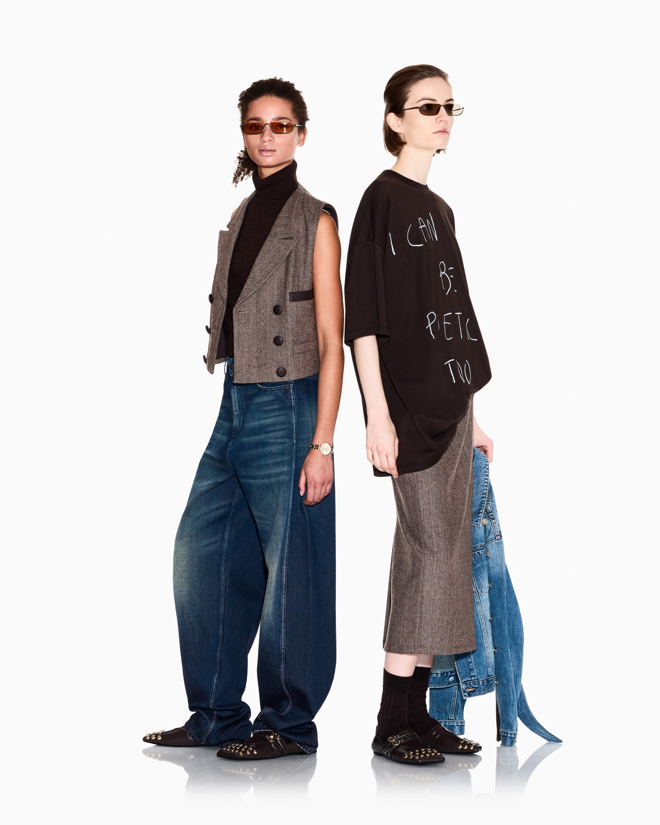 oversized t-shirt in organic cotton jersey Slide 1