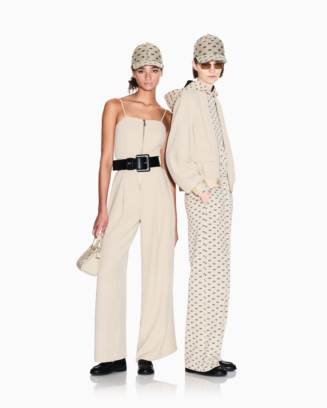Pantalon large en coton biologique à imprimé intégral Diapositive 1