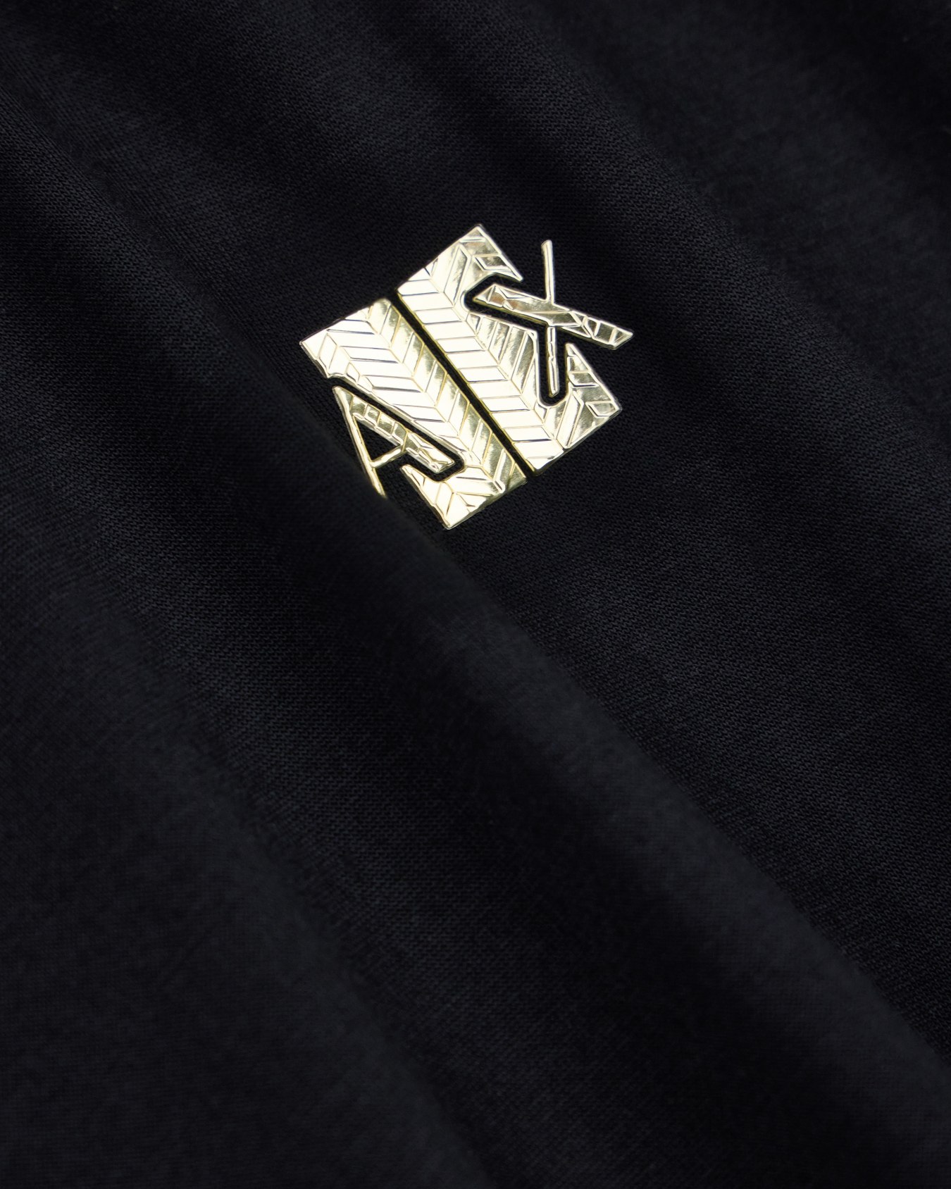 Crew neck T-shirt in viscose jersey with a metallic logo Slide 4