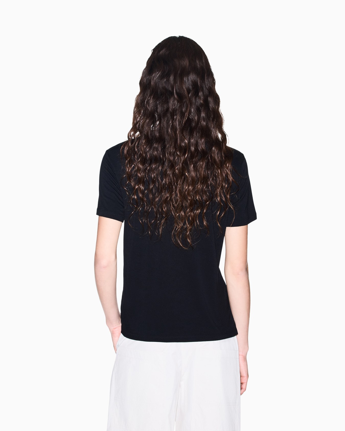 Crew neck T-shirt in viscose jersey with a metallic logo Slide 5