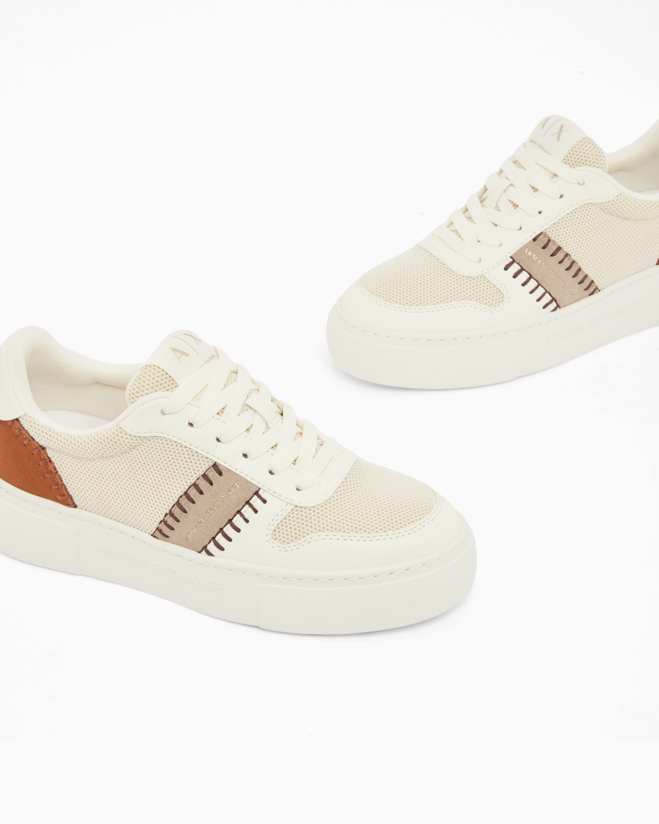 Mixed texture sneakers Slide 4