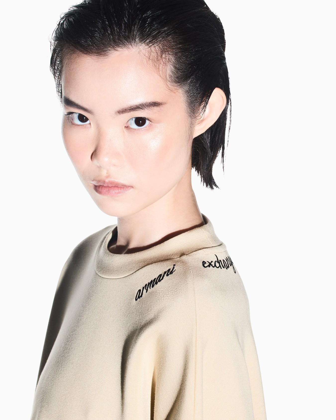sweatshirt in stretch scuba viscose with hood Slide 5