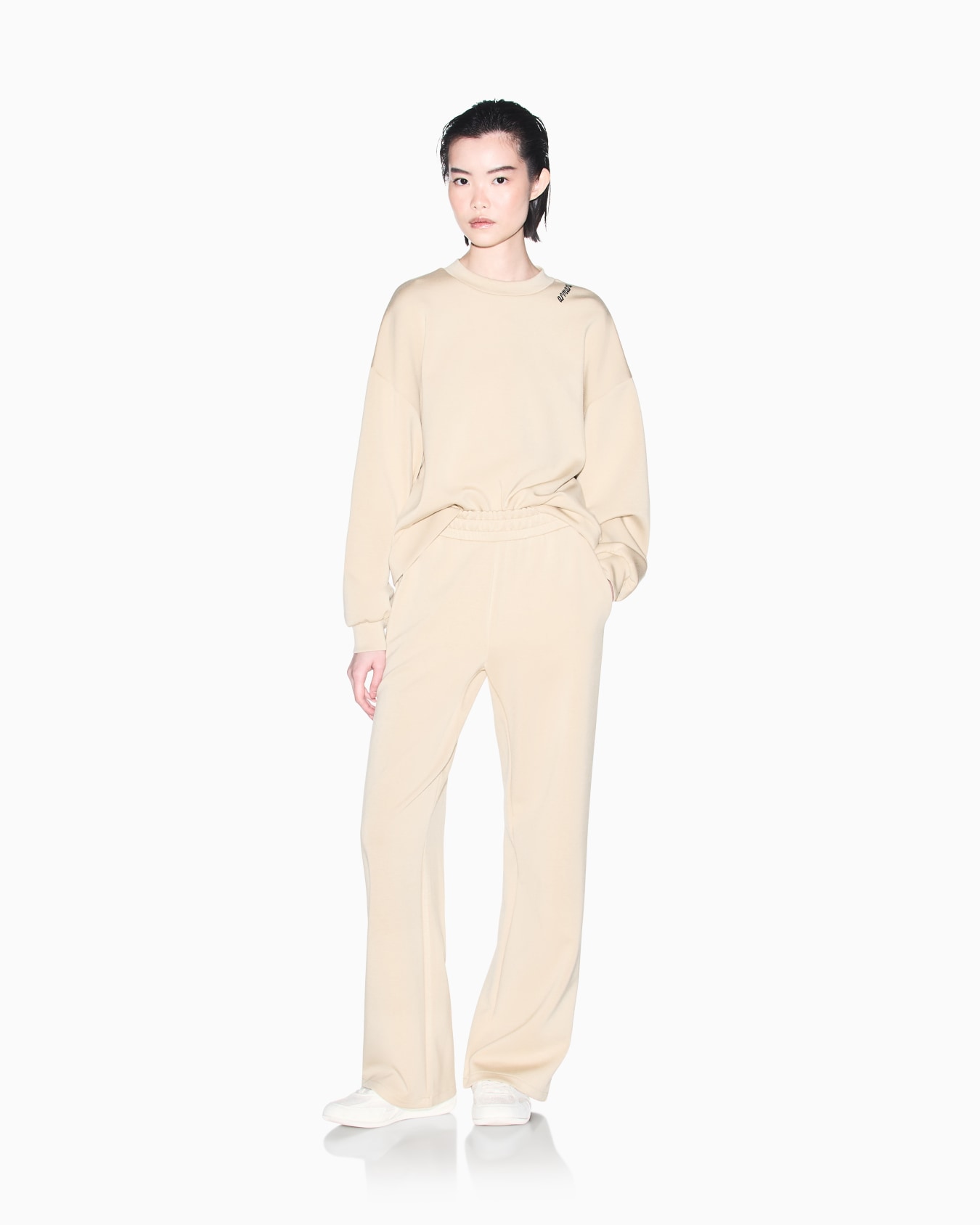 regular fit trousers in viscose scuba Slide 1