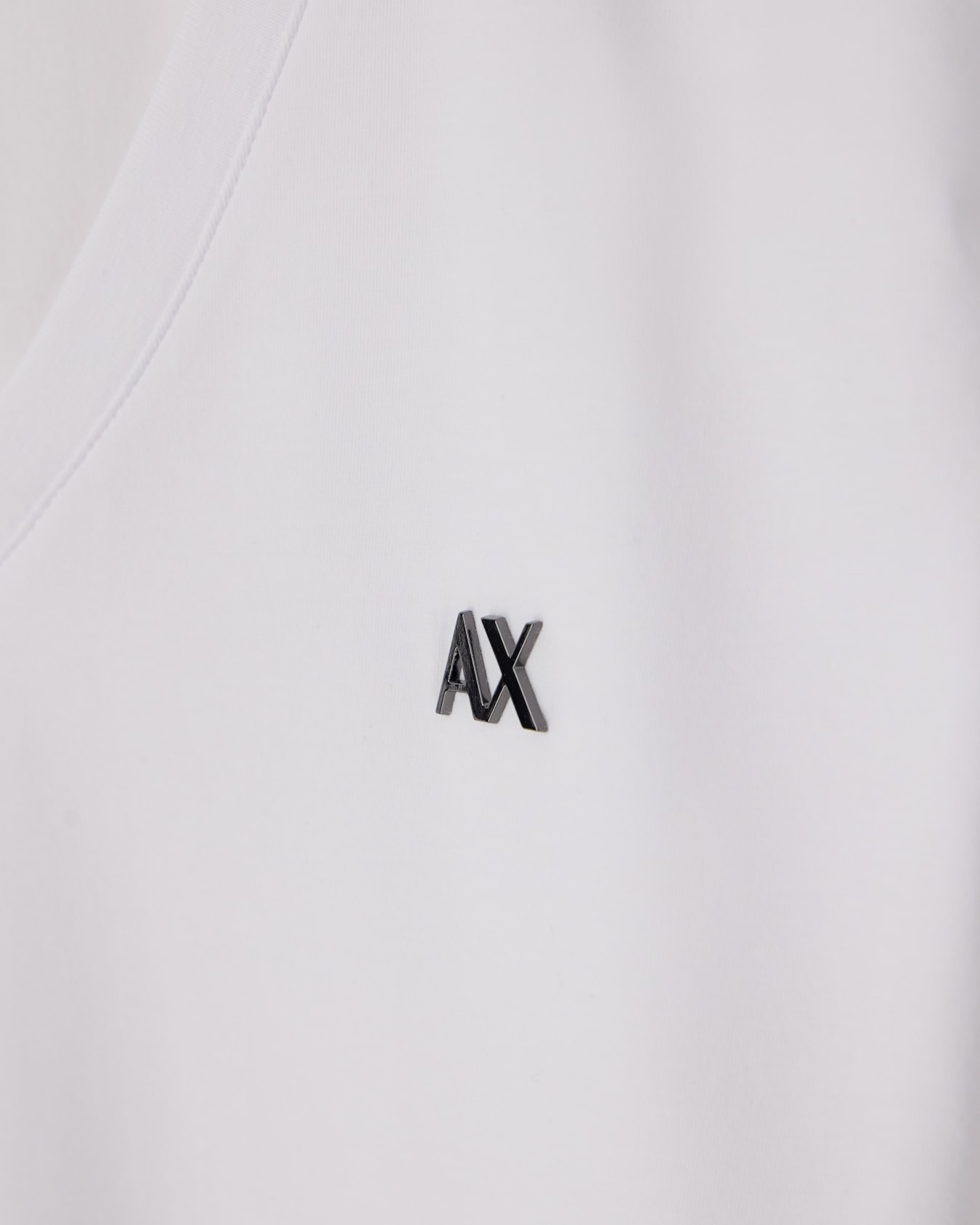 slim fit t-shirt in stretch cotton jersey Slide 2