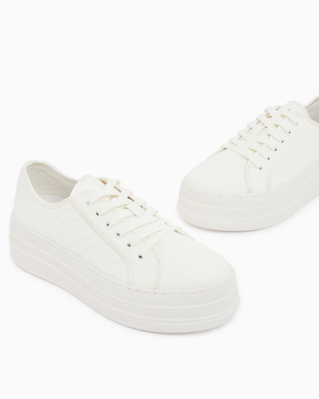 Sneakers Slide 4