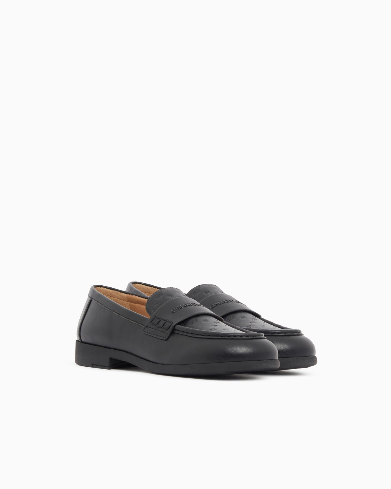 Mocasines clásicos con motivo en relieve y suela de goma Diapositiva 1