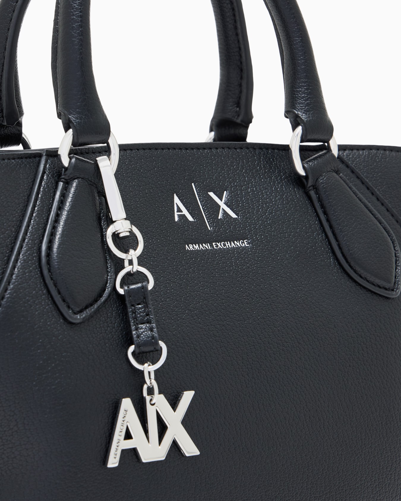 shopping bag in faux leather Slide 5