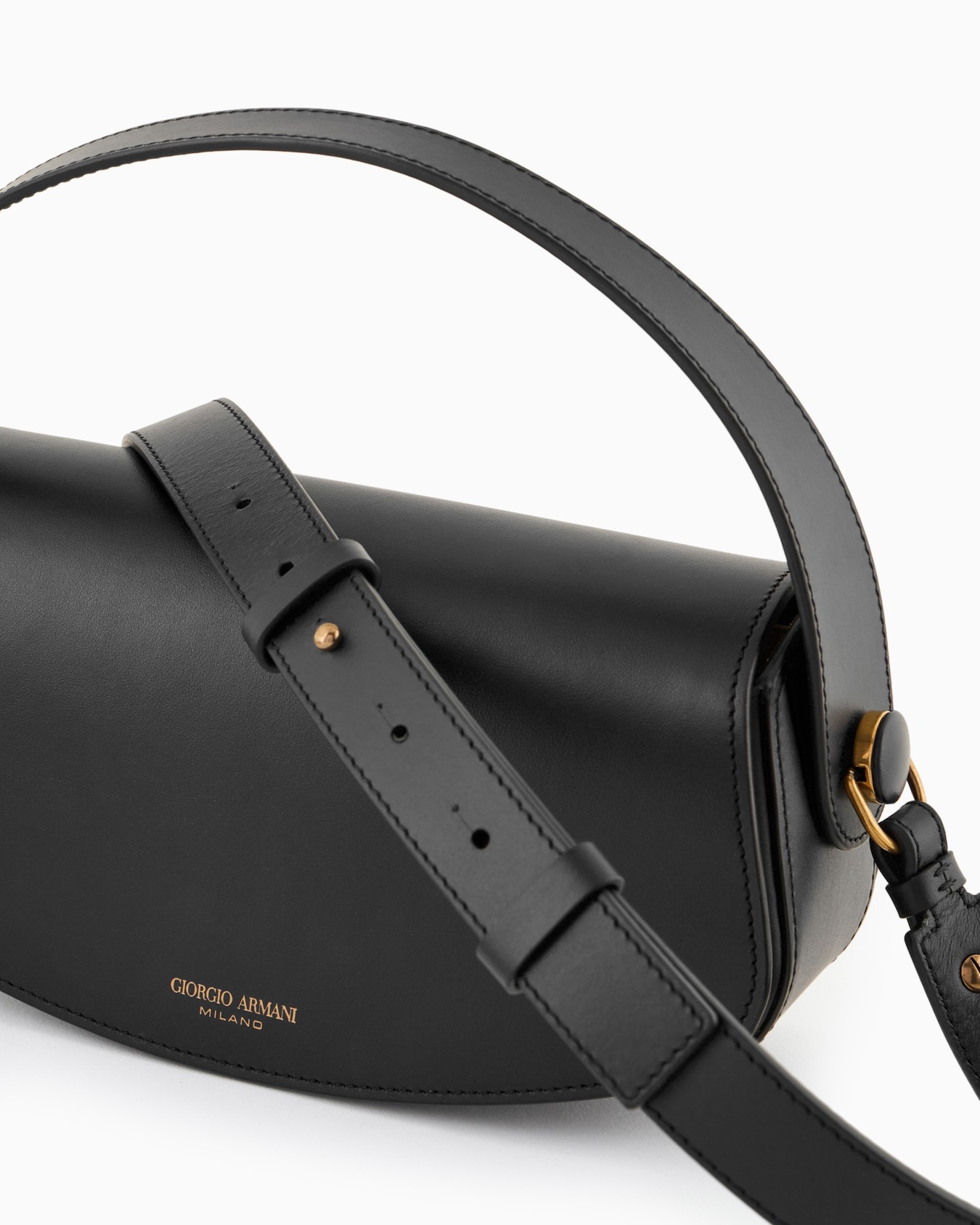 Leather handbag Slide 4