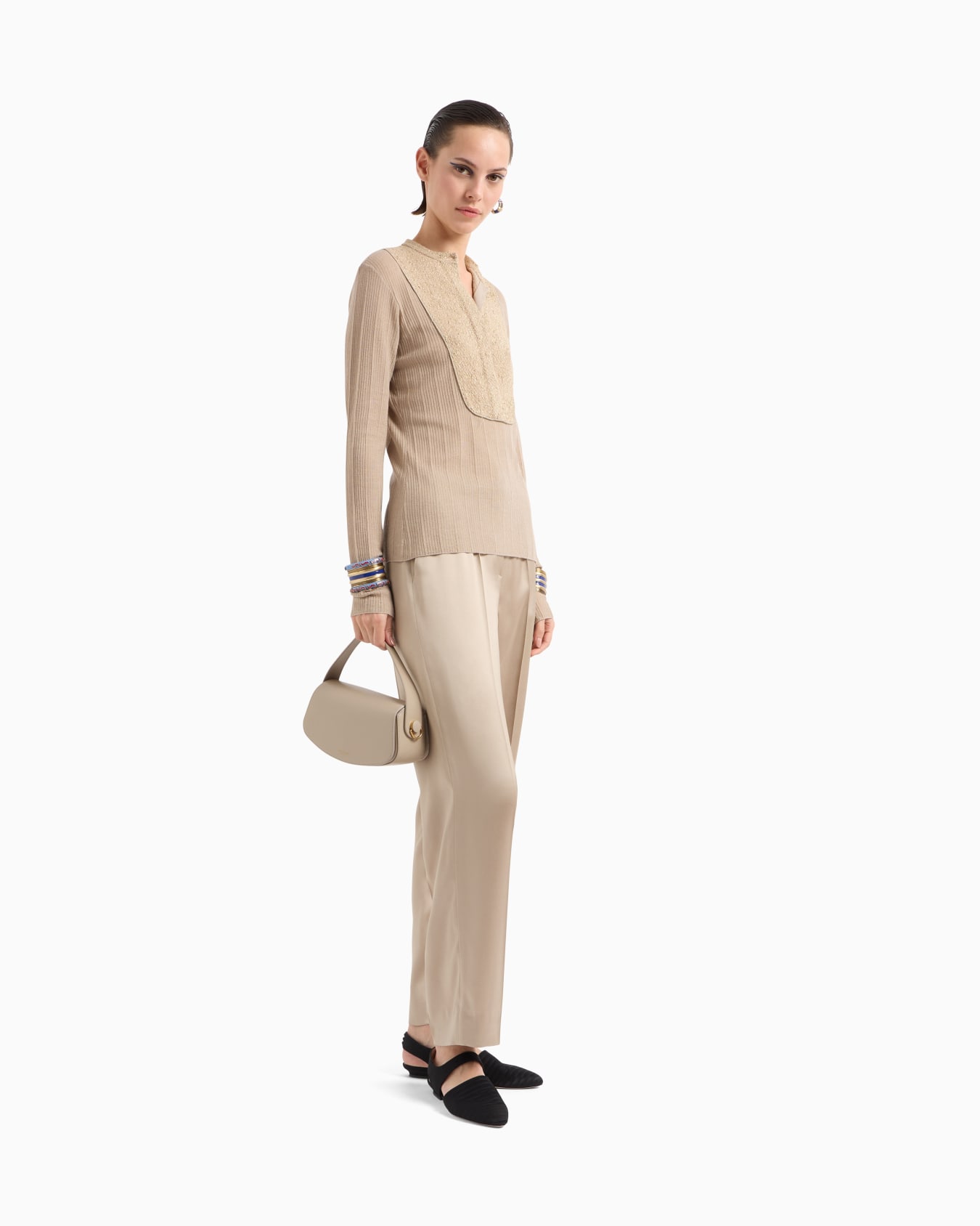 Leather handbag Slide 5
