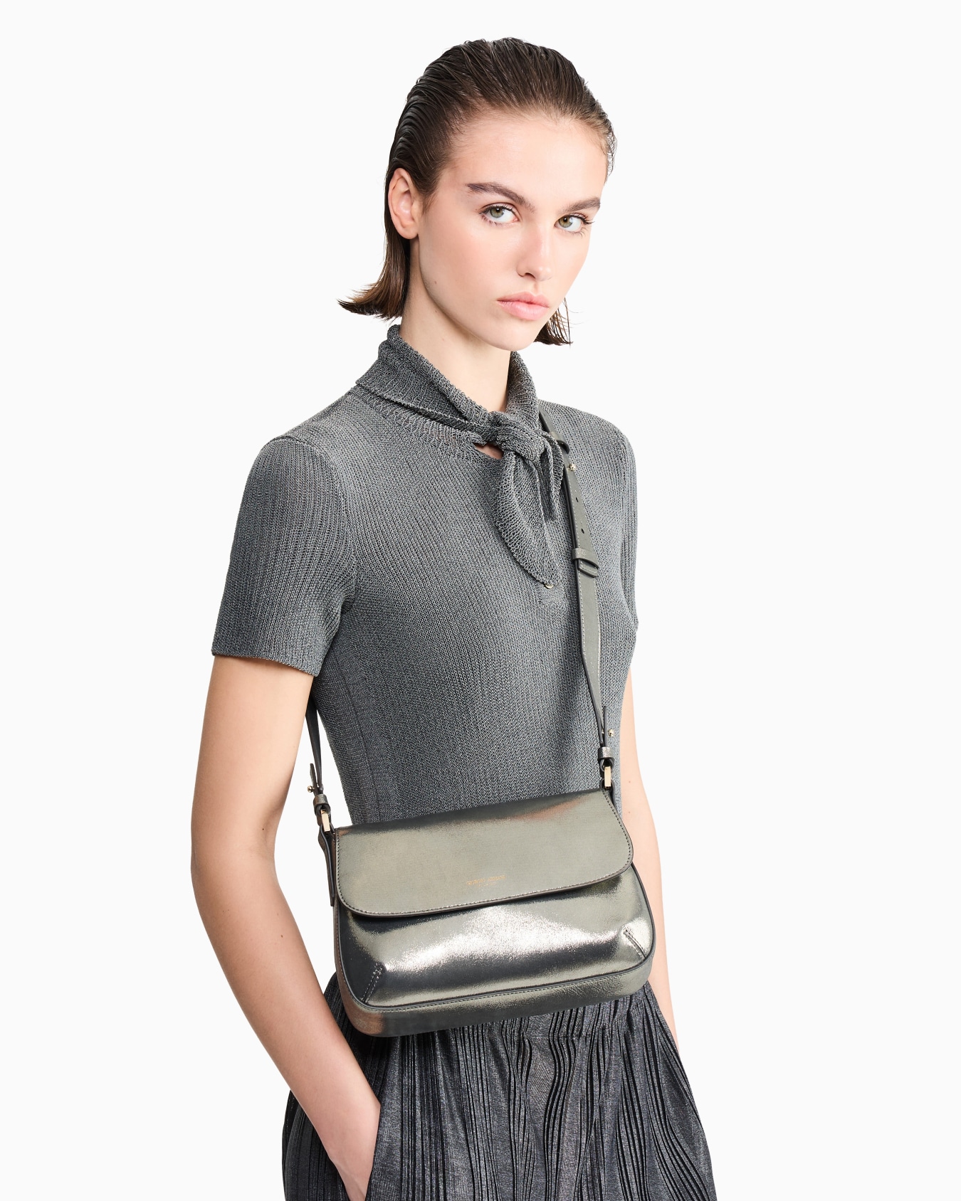 La Prima Soft small bag in shiny nubuck Slide 6