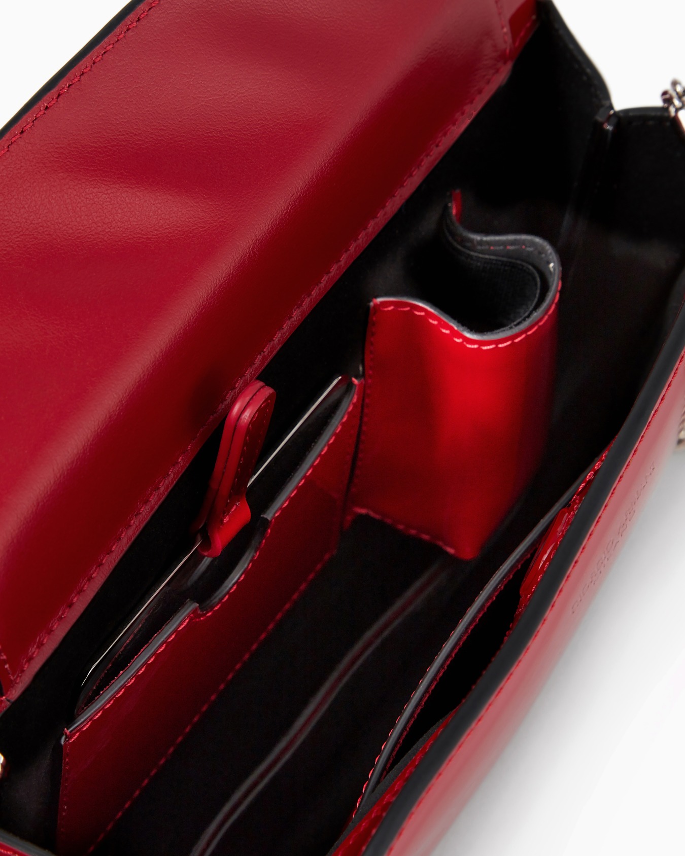 La Prima clutch bag in patent leather Slide 3