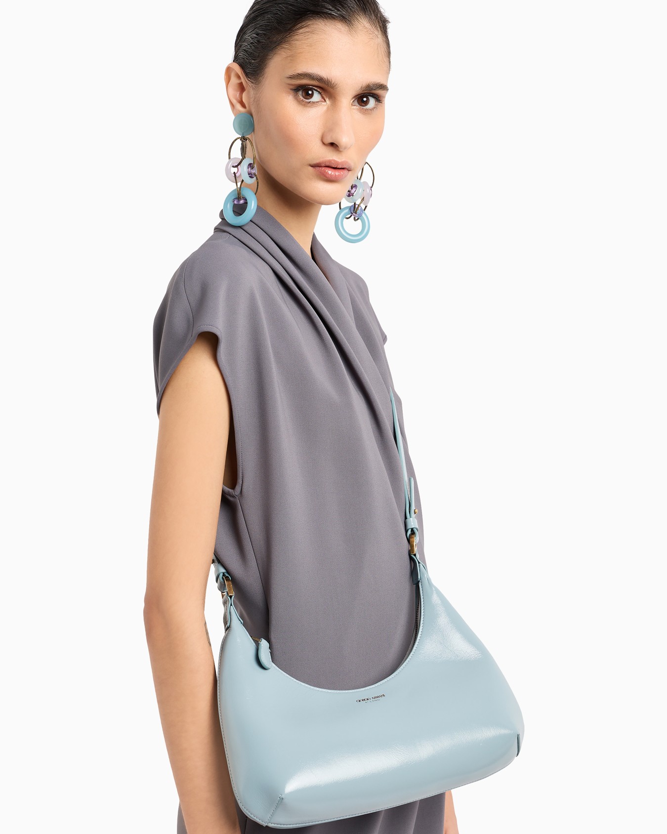 Hobo Bag la Prima im Mini-Format aus Lacknappaleder Folie 6