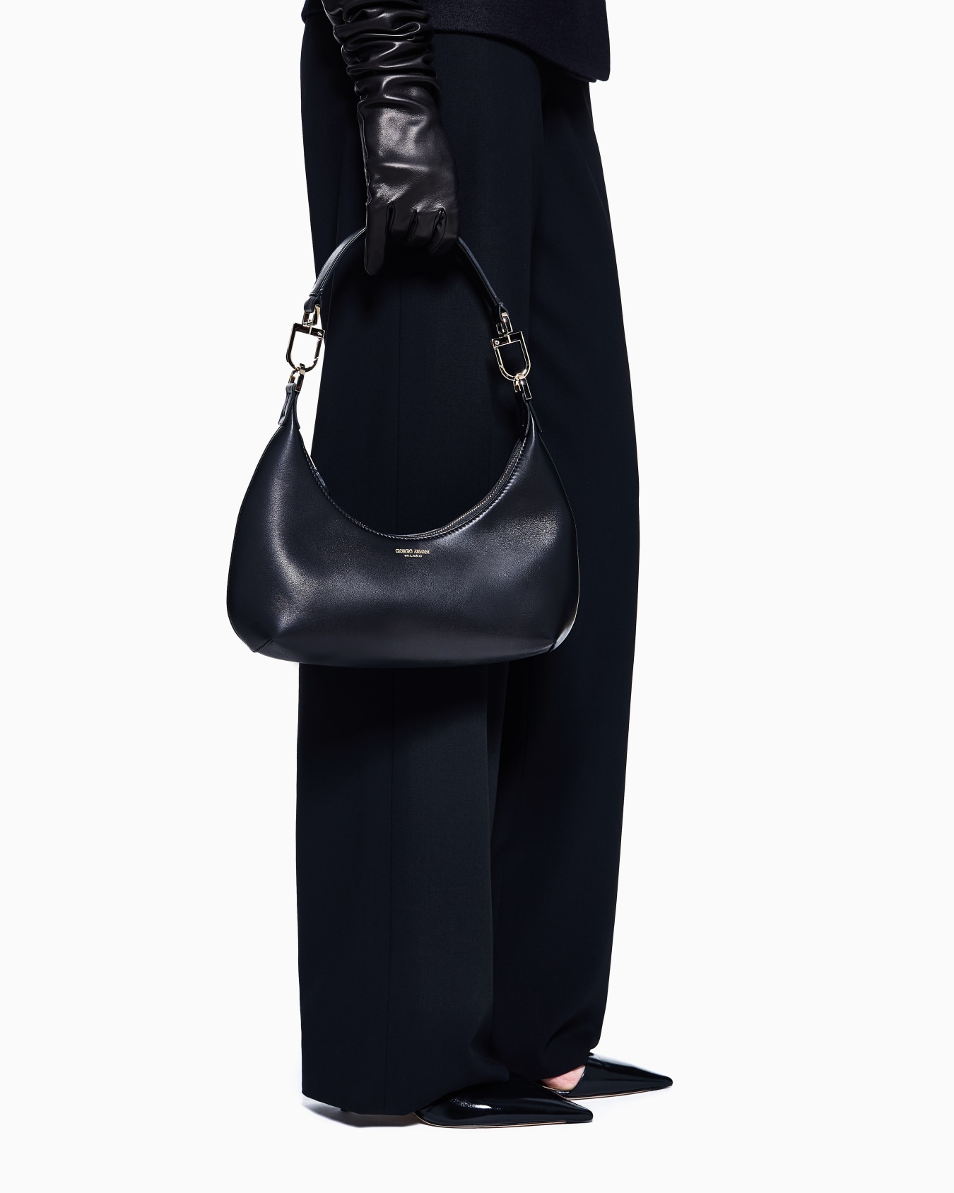 Medium la Prima nappa-leather hobo bag Slide 5