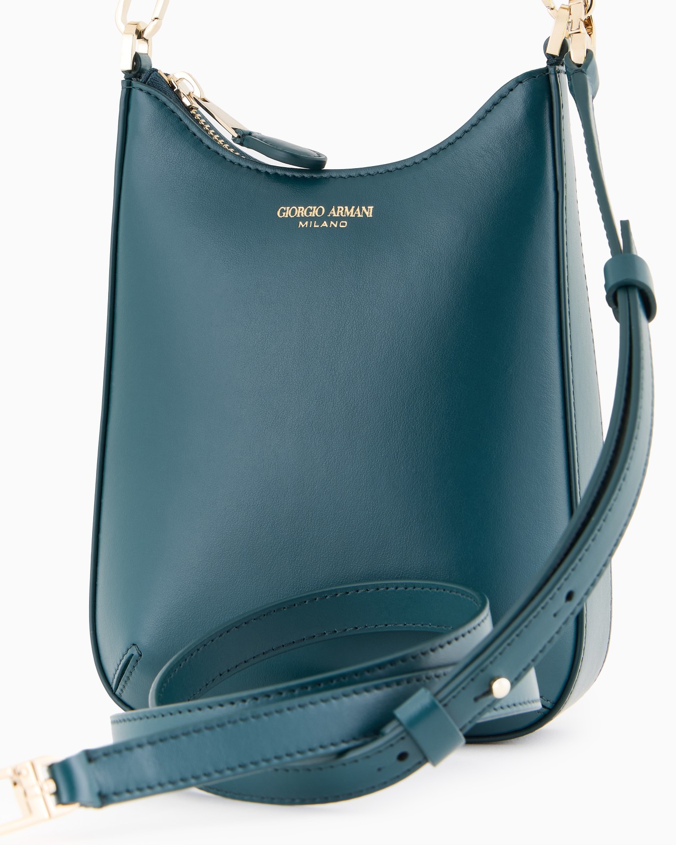 스몰 라 프리마 가죽 호보백 슬라이드 4