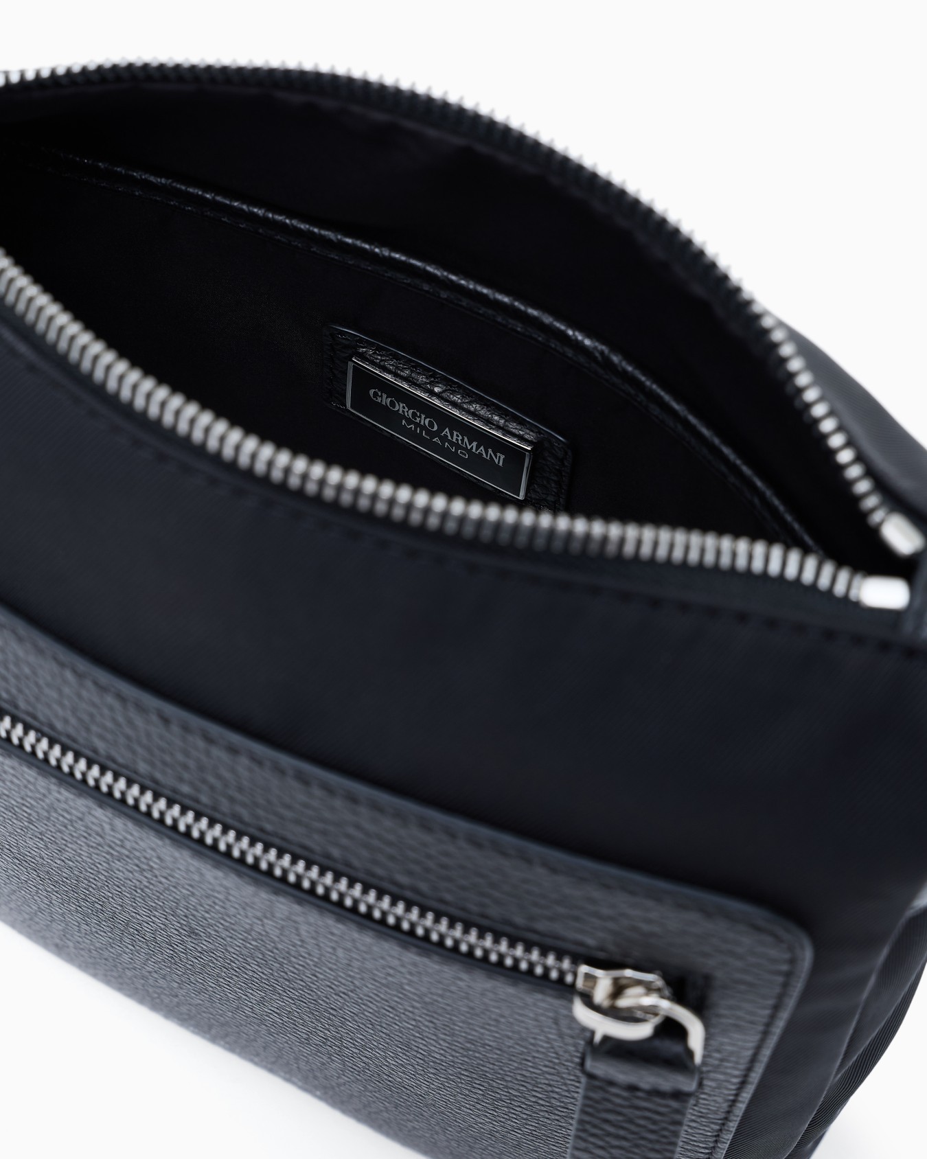 ASV crossbody bag in nylon and pebbled leather Slide 3