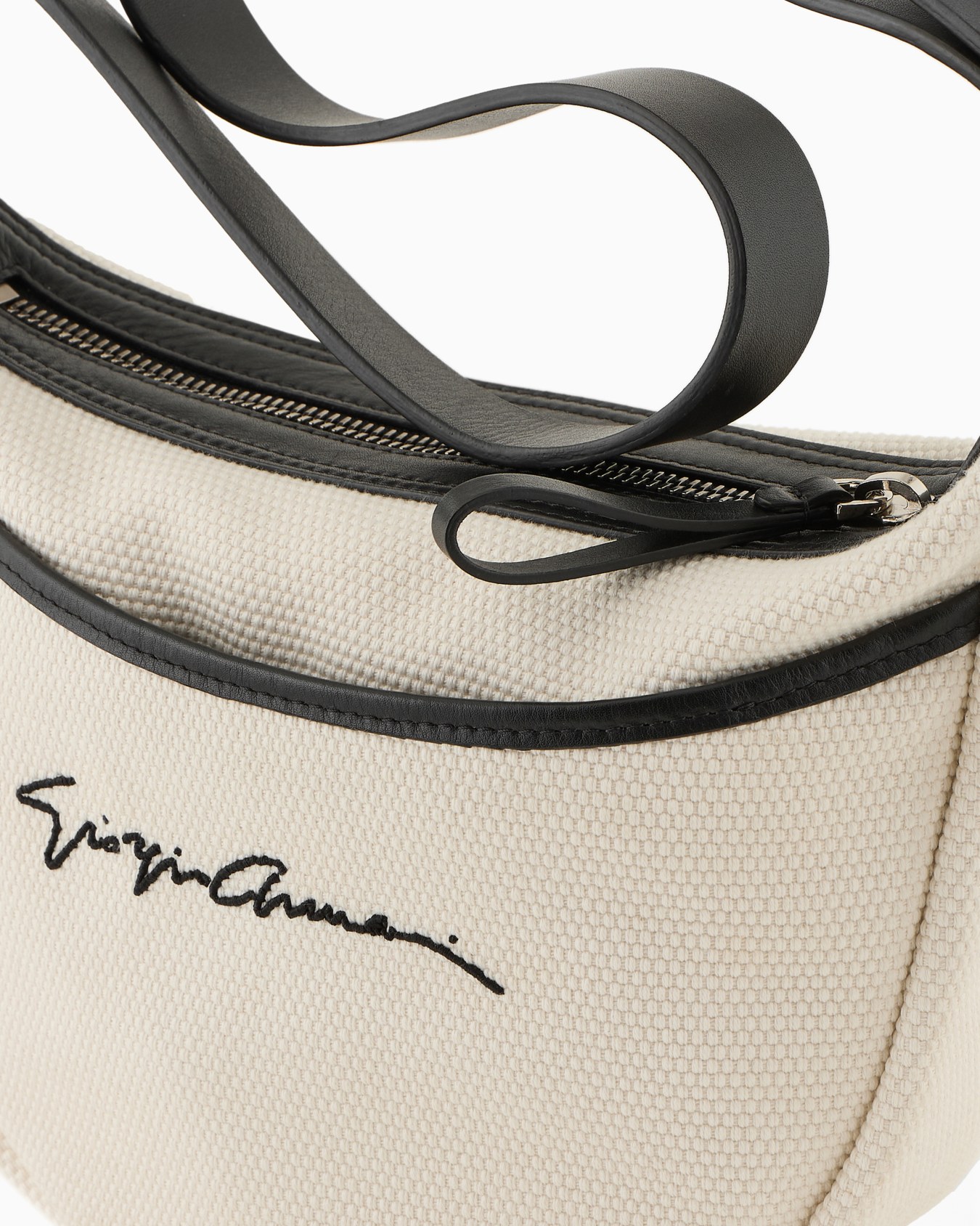 Small canvas and leather shoulder bag Slide 4