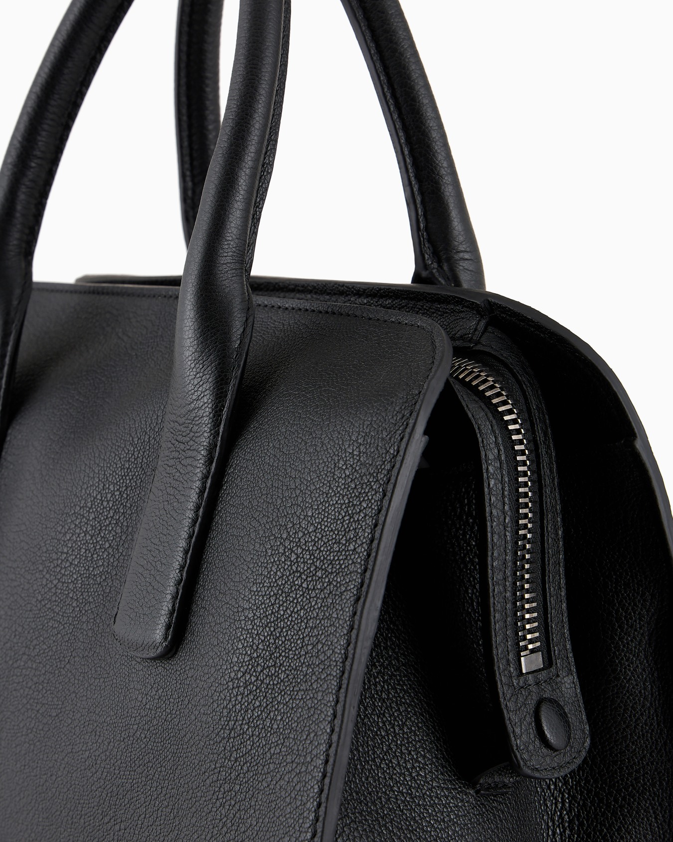 Leather shopper bag Slide 4