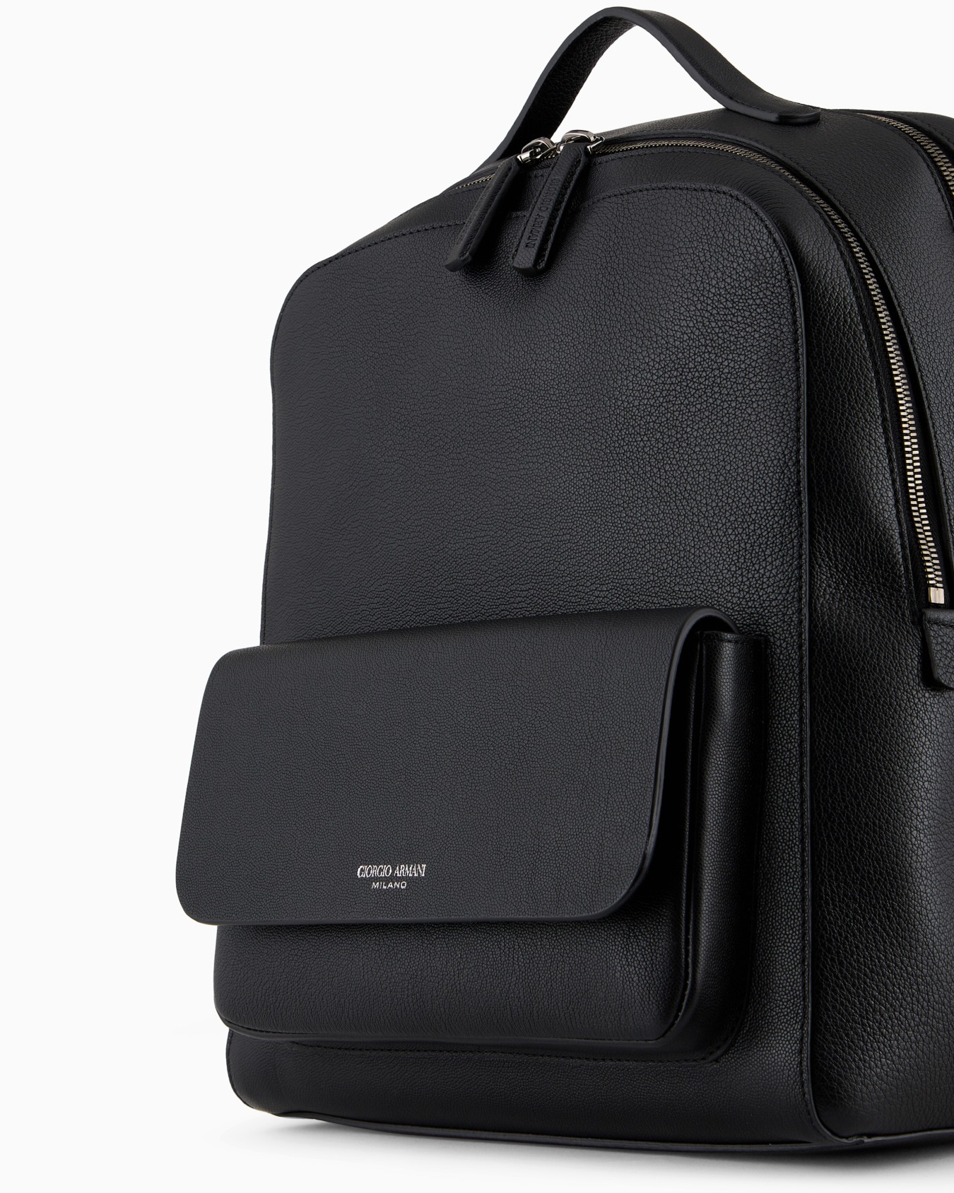 Round leather backpack Slide 4