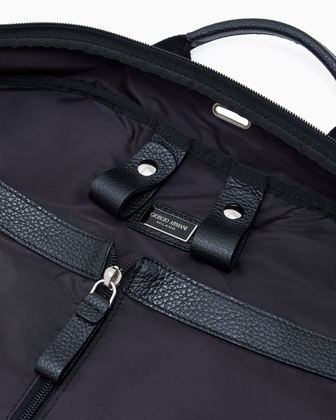Housse pour vêtements en nylon écologique et cuir grainé ASV Diapositive 5