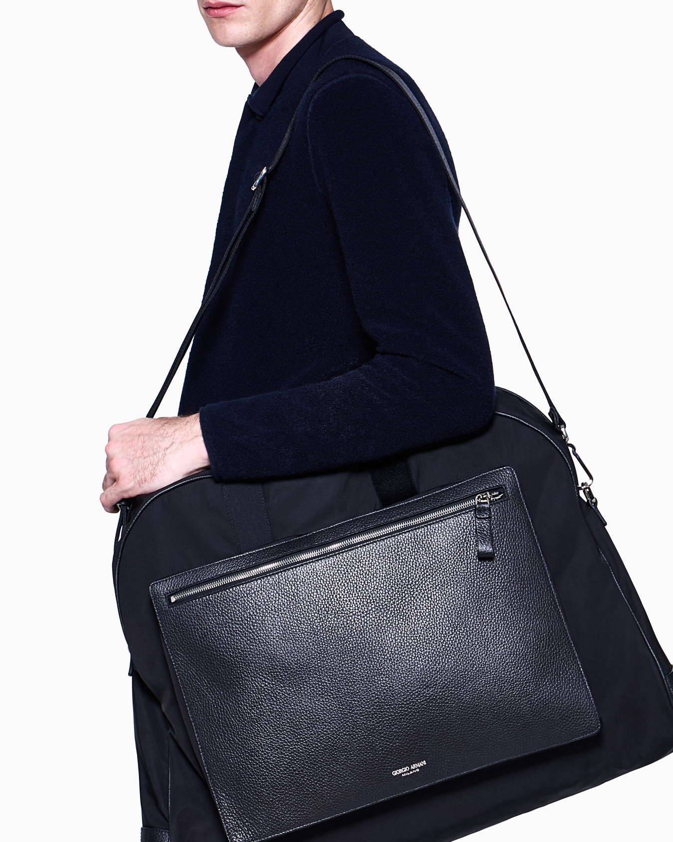 Housse pour vêtements en nylon écologique et cuir grainé ASV Diapositive 7