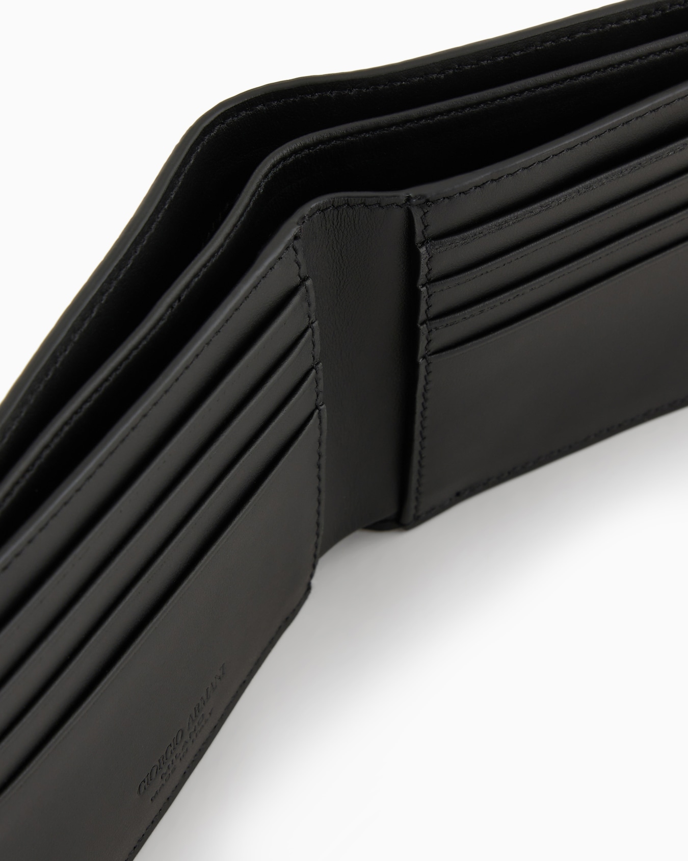 Bifold wallet in embossed leather Slide 3